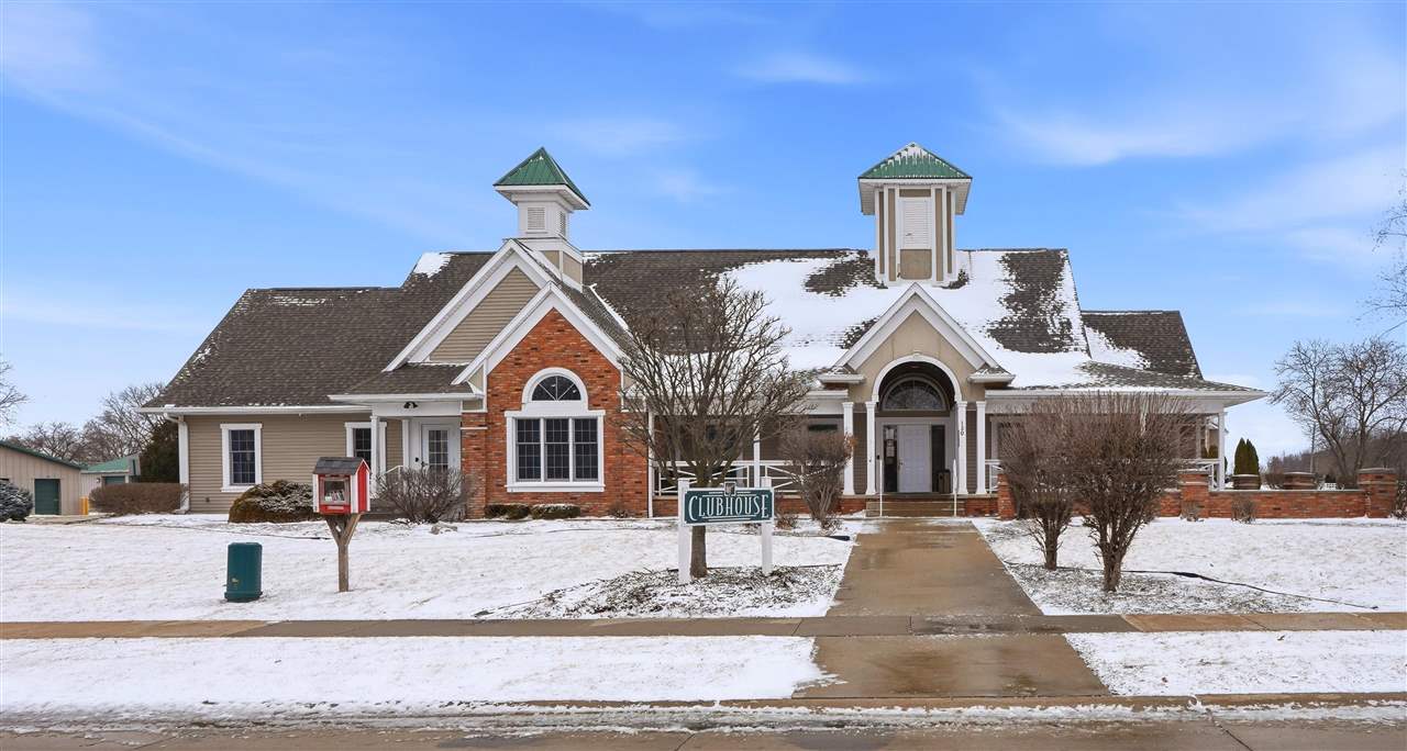 2824 Triple Crown Ln Unit: 9