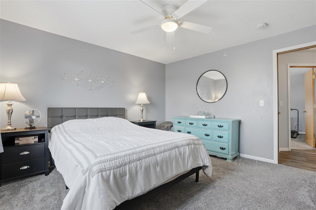 2824 Triple Crown Ln Unit: 9