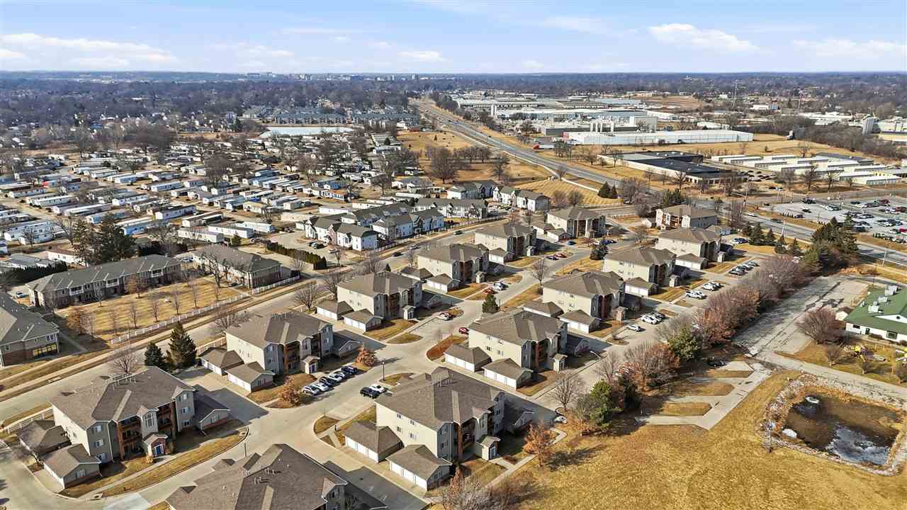 2824 Triple Crown Ln Unit: 9