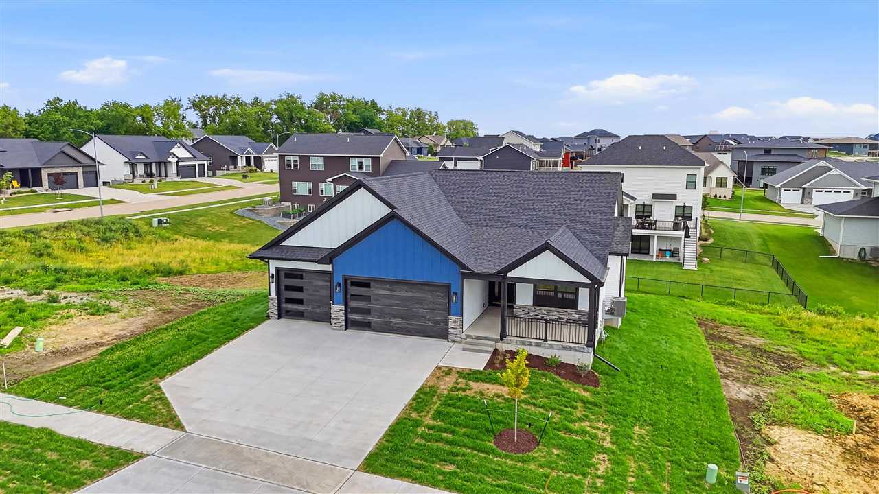 604 Rock Ridge Rd