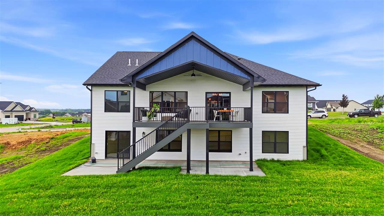 604 Rock Ridge Rd
