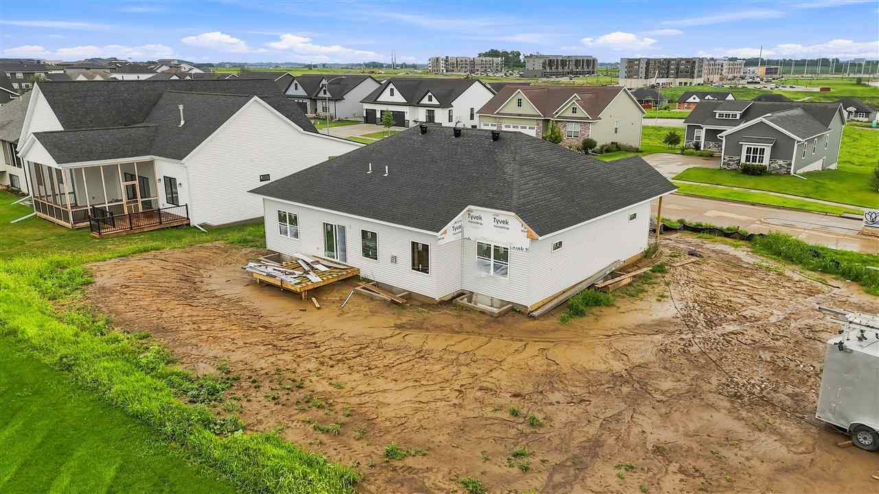 1401 Green Oak Pass