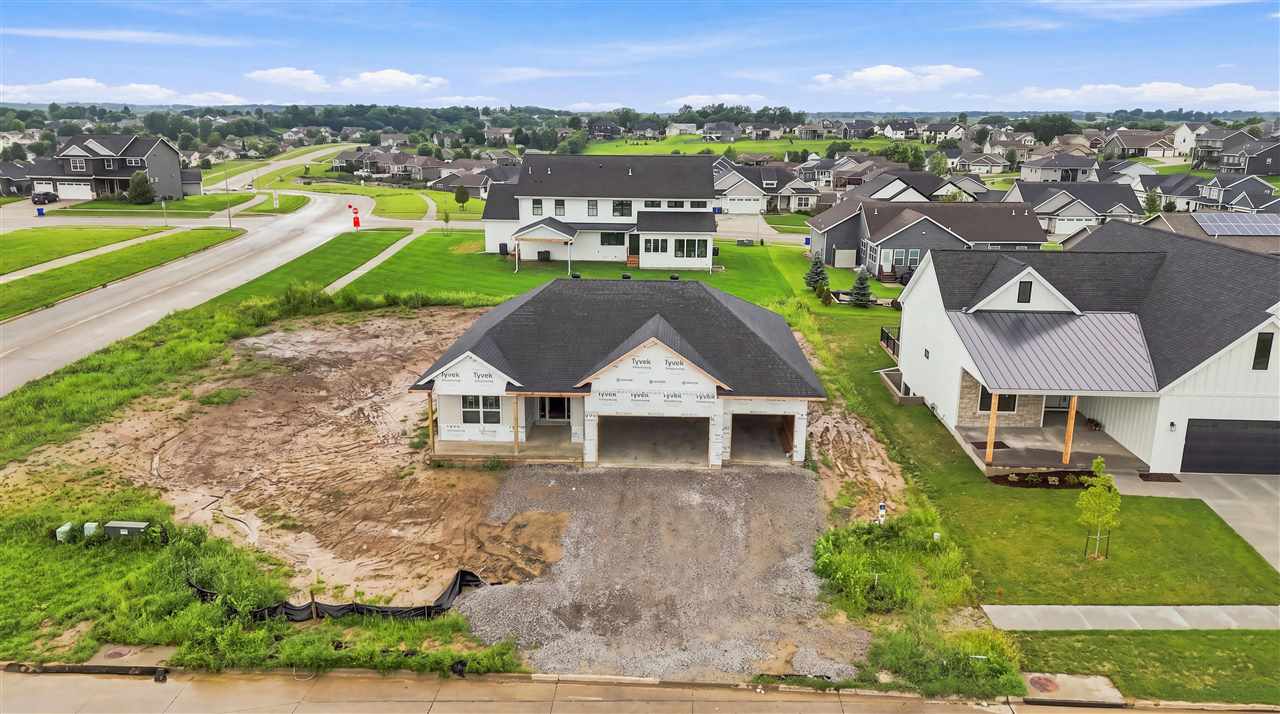 1401 Green Oak Pass