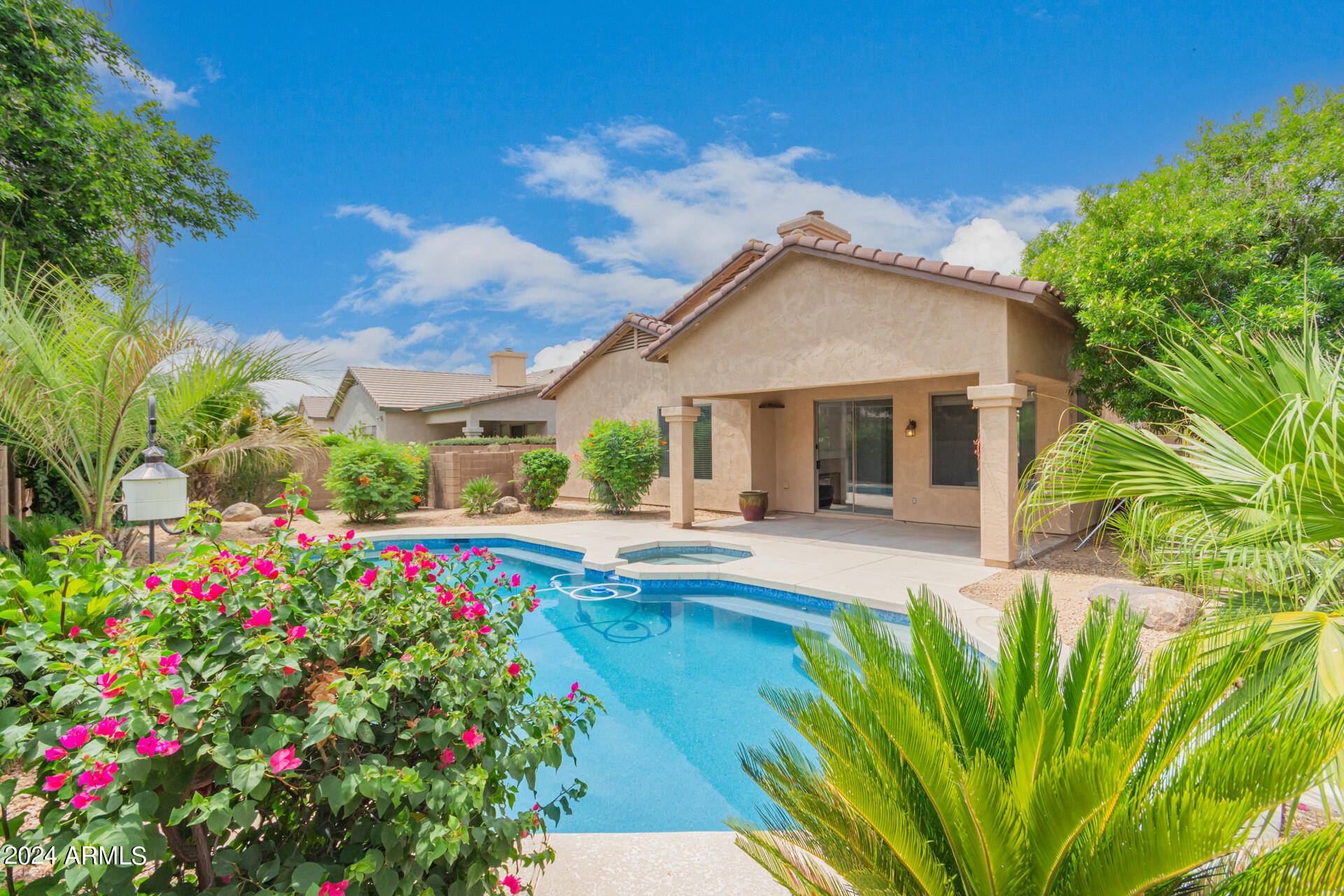 2155 W Olive Way