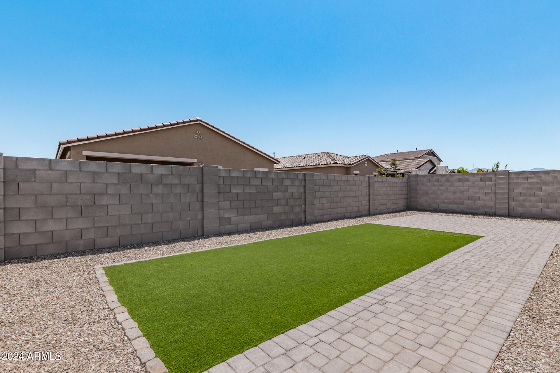 17287 W VALENTINE Street