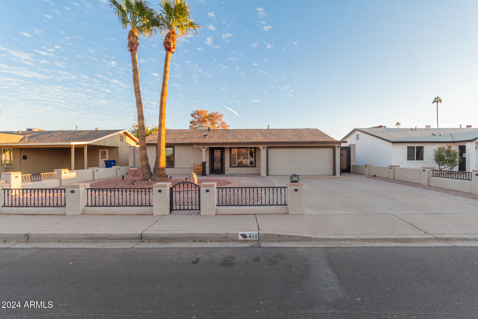 419 E Oxford Drive
