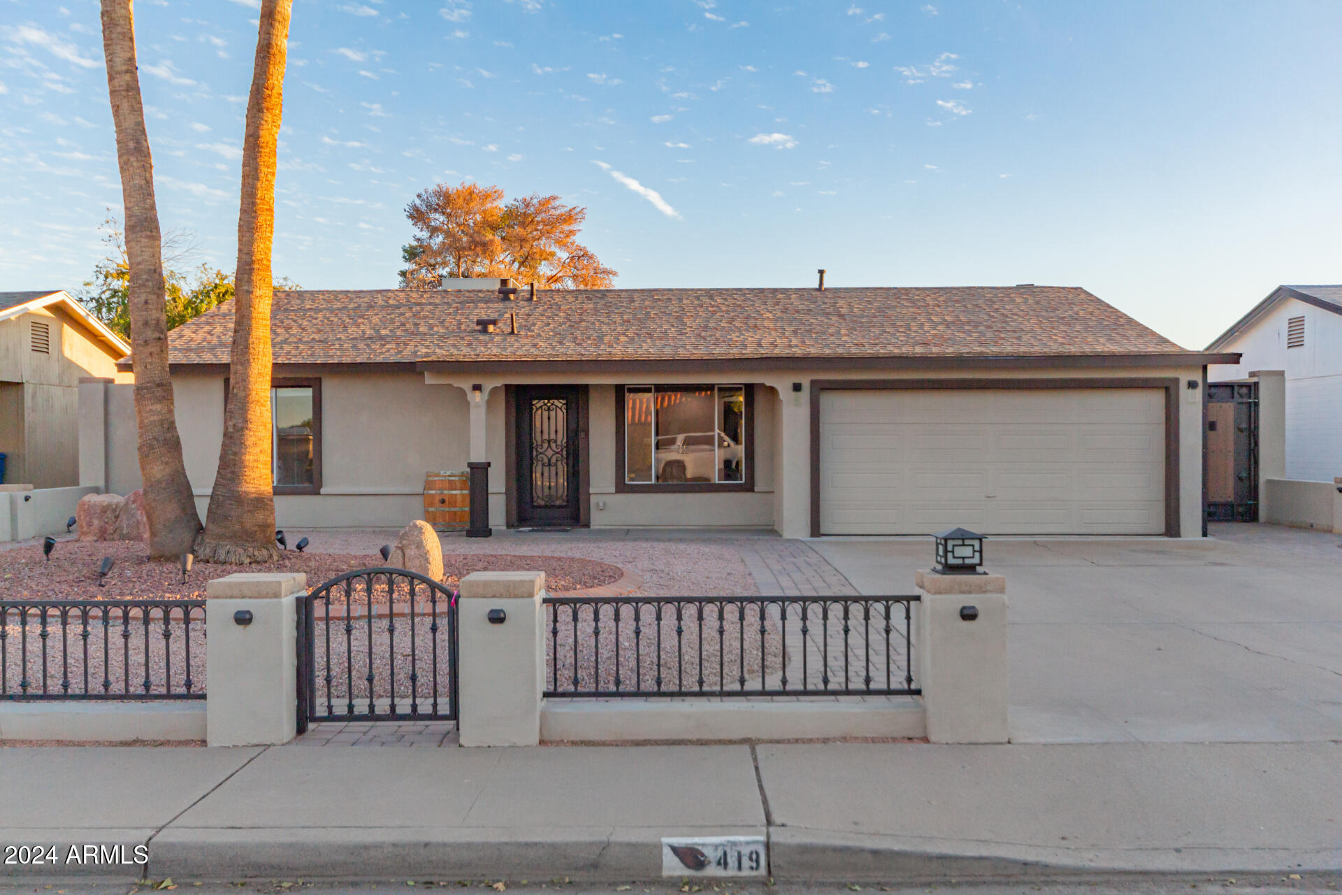 419 E Oxford Drive