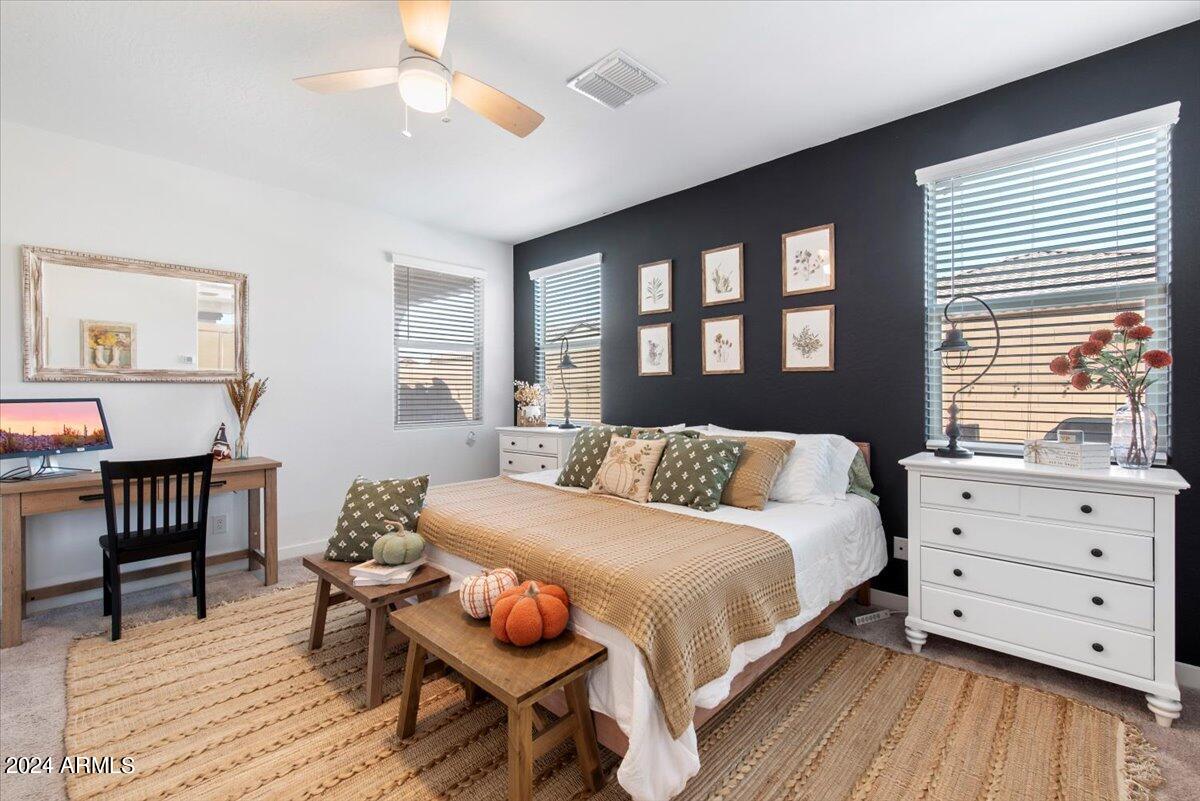 17040 W ECHO Lane