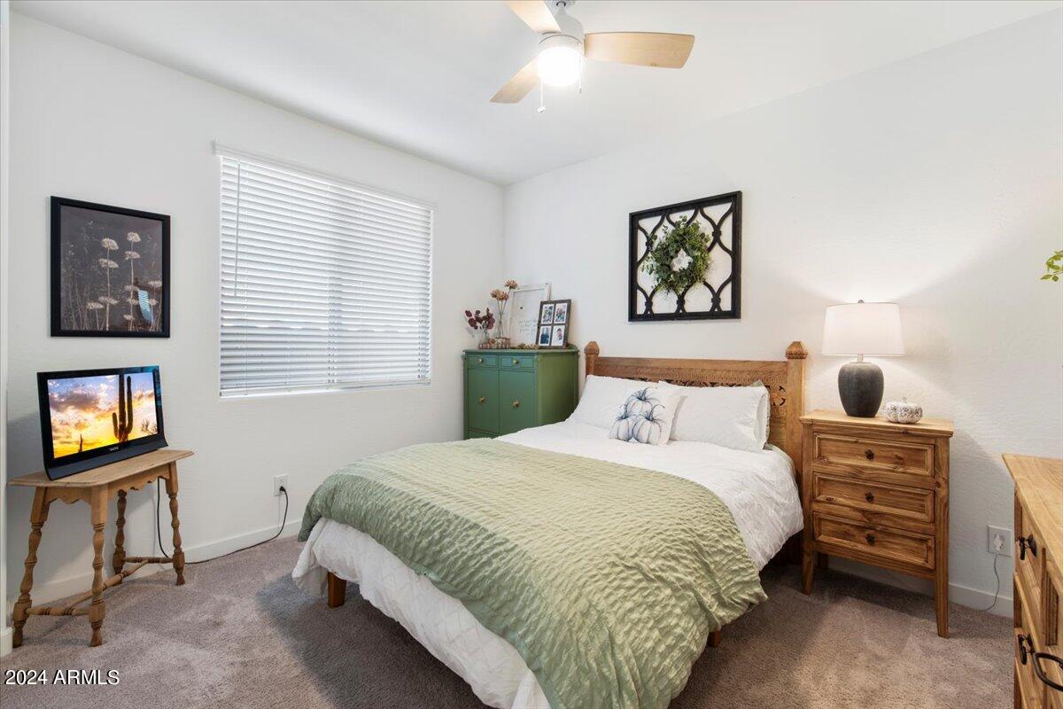 17040 W ECHO Lane
