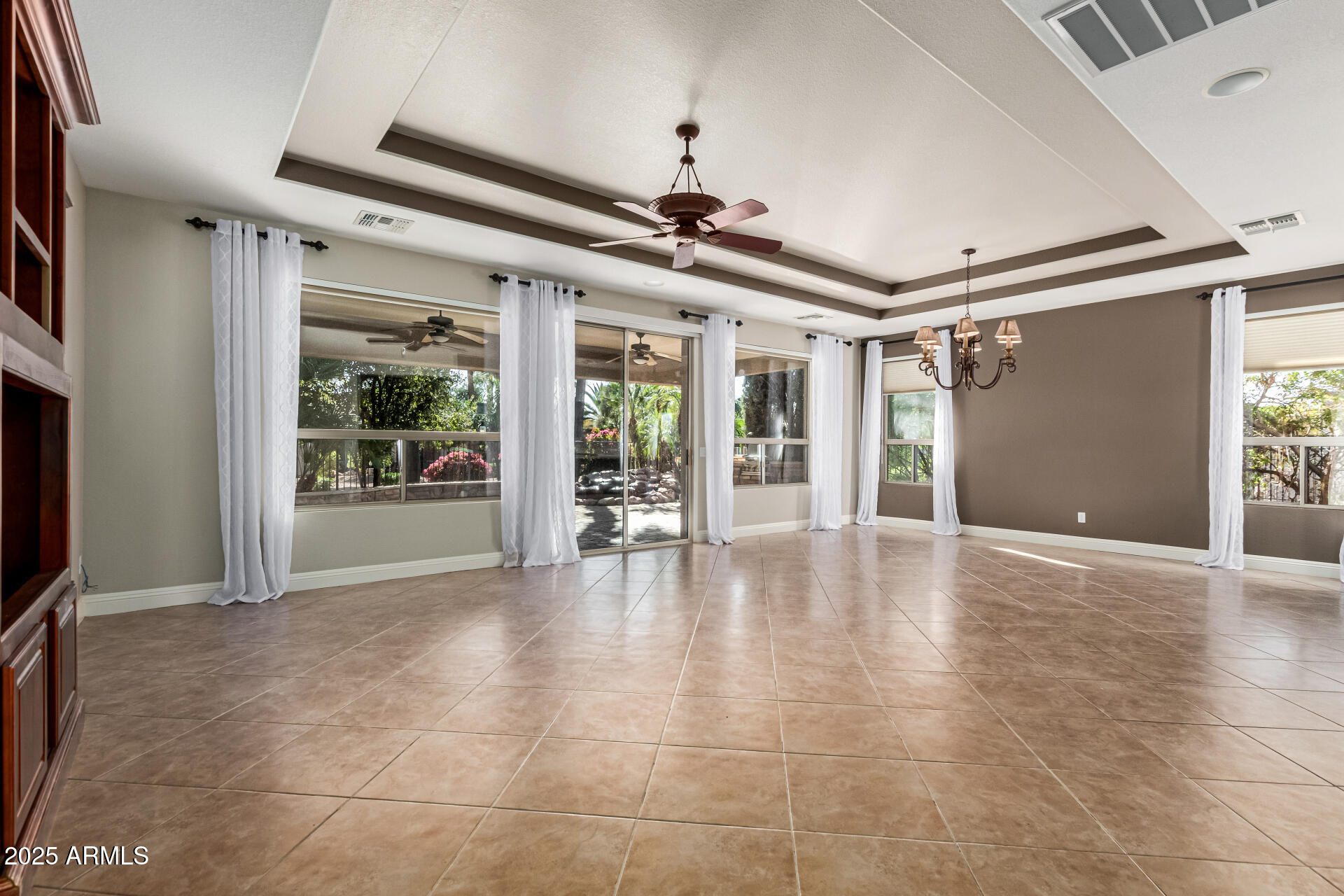 16081 W SHEILA Lane