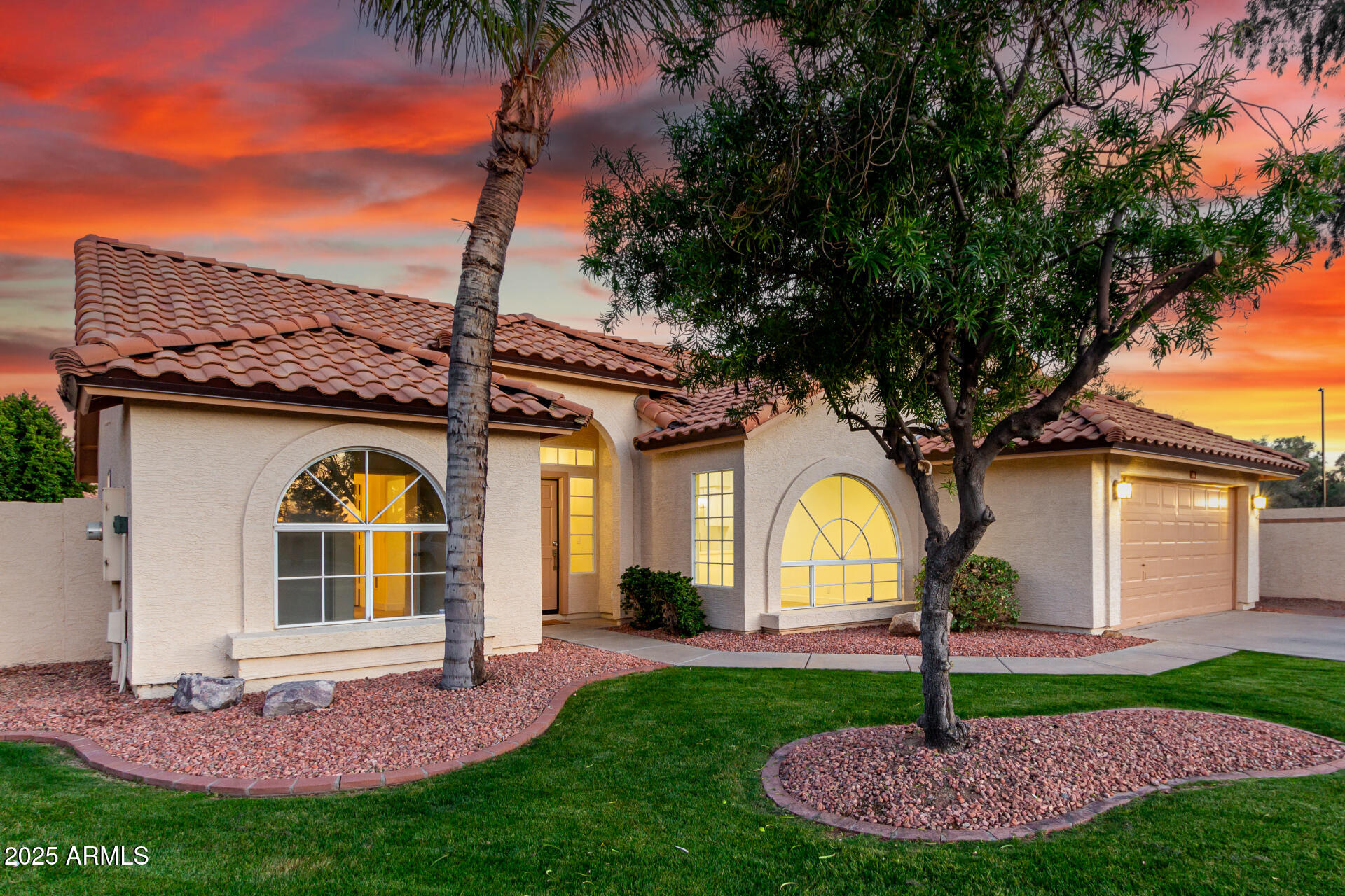 3861 S Acacia Court