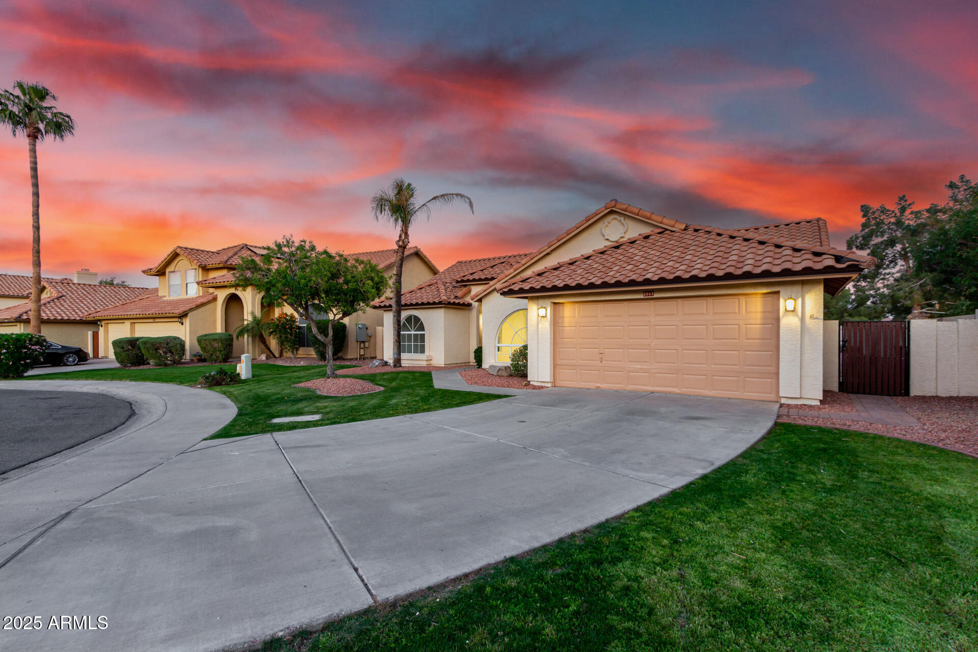 3861 S Acacia Court