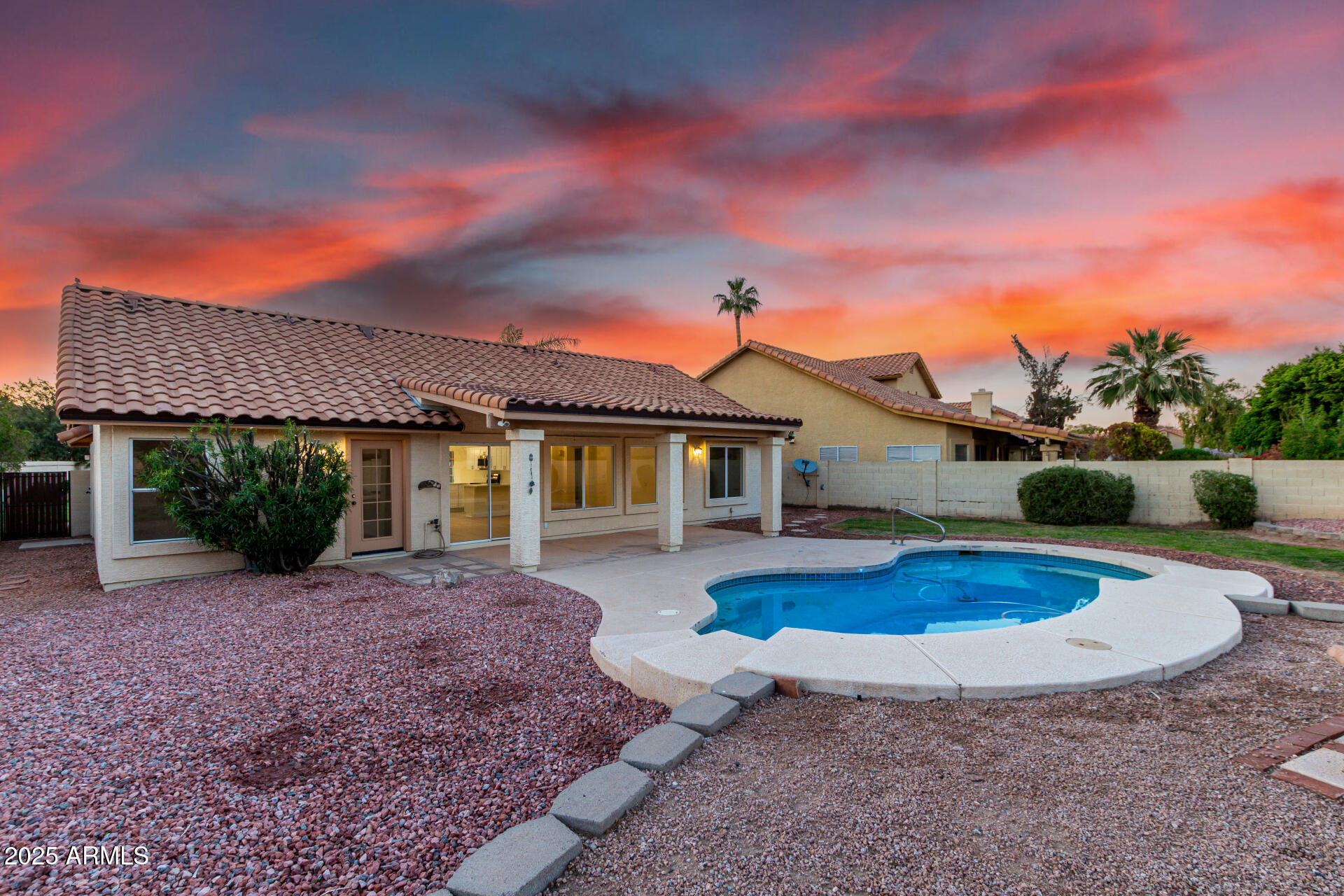 3861 S Acacia Court