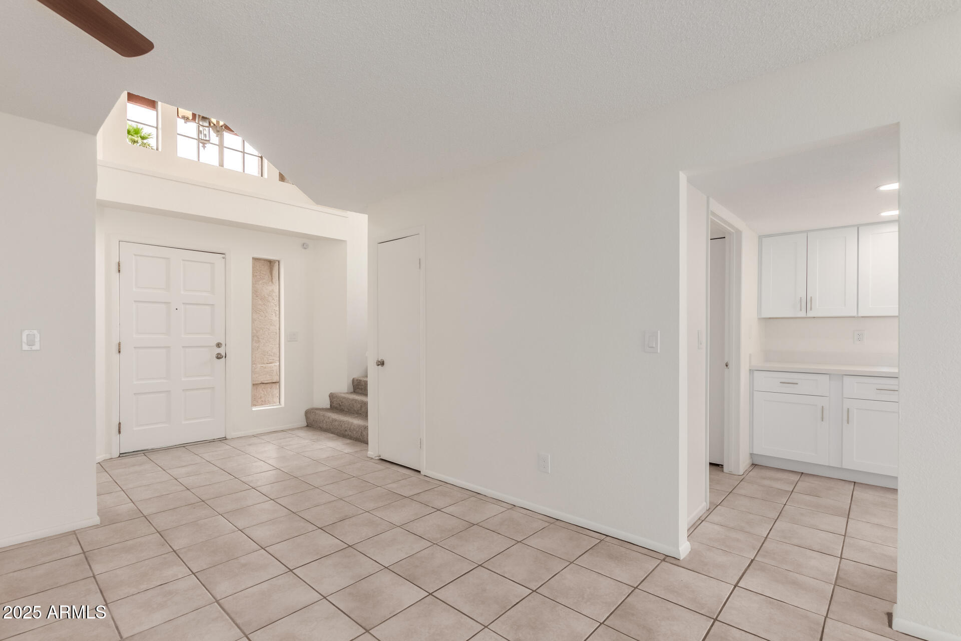 1631 N Comanche Drive