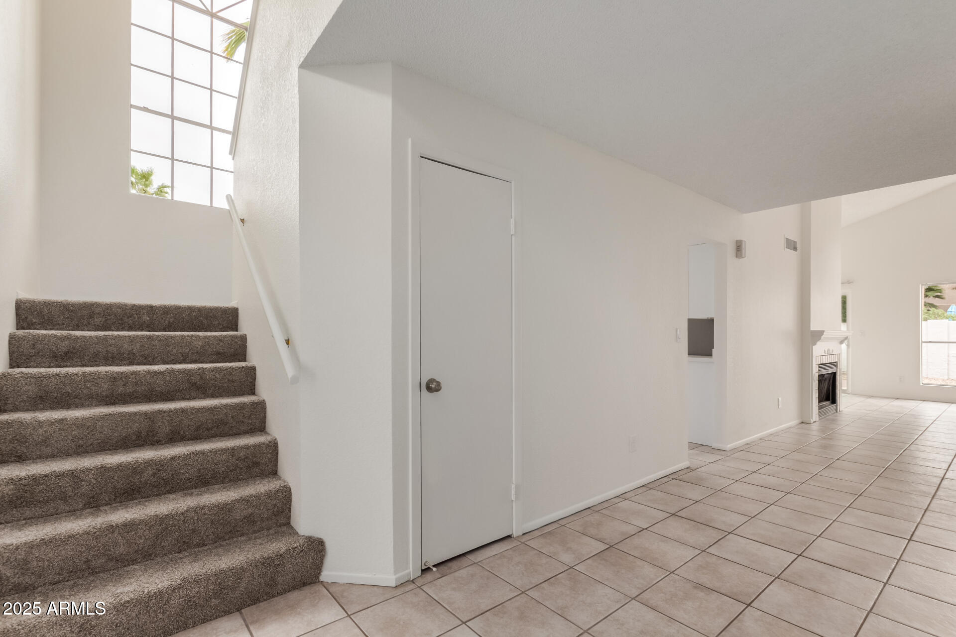 1631 N Comanche Drive