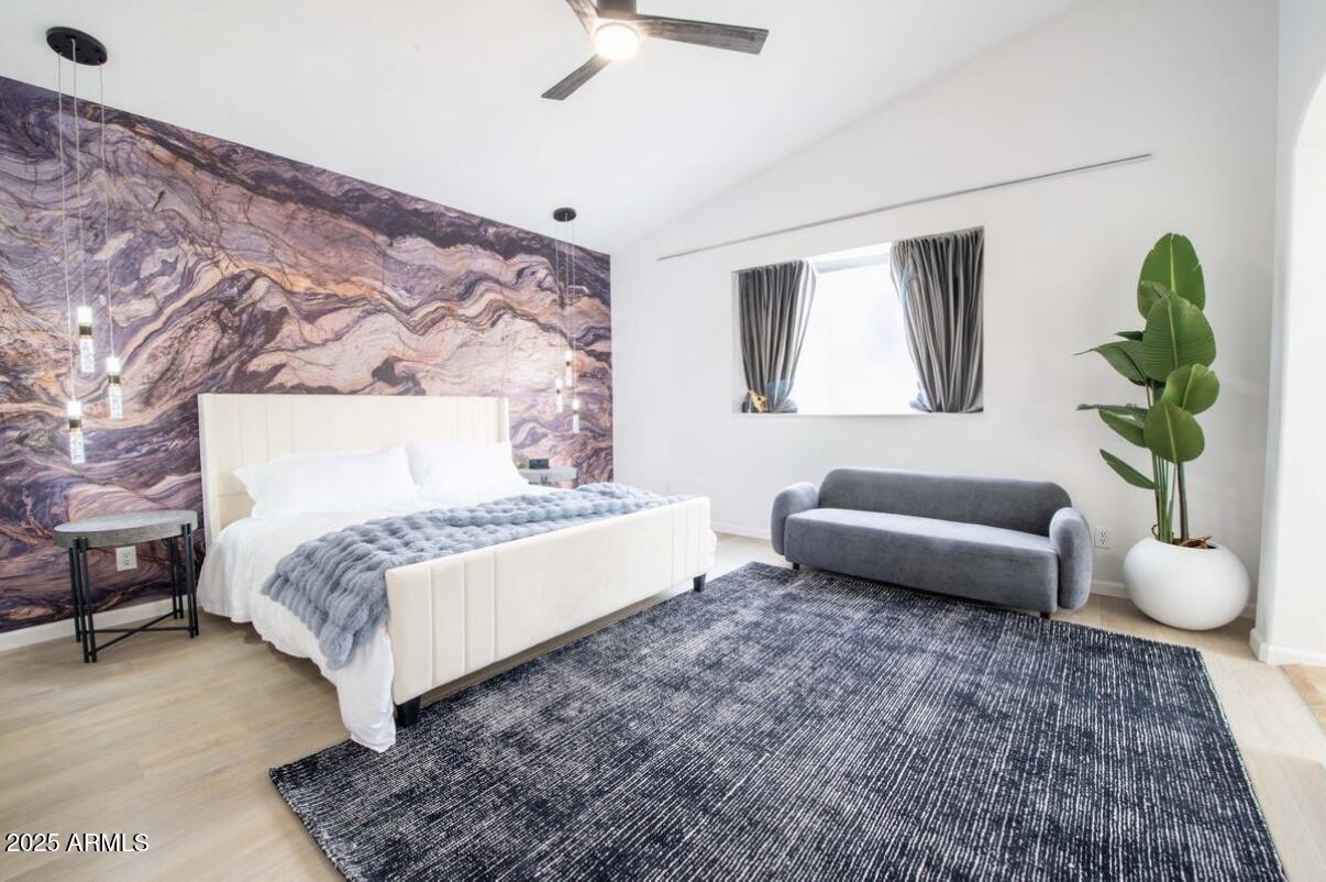 5536 E CAMPO BELLO Drive