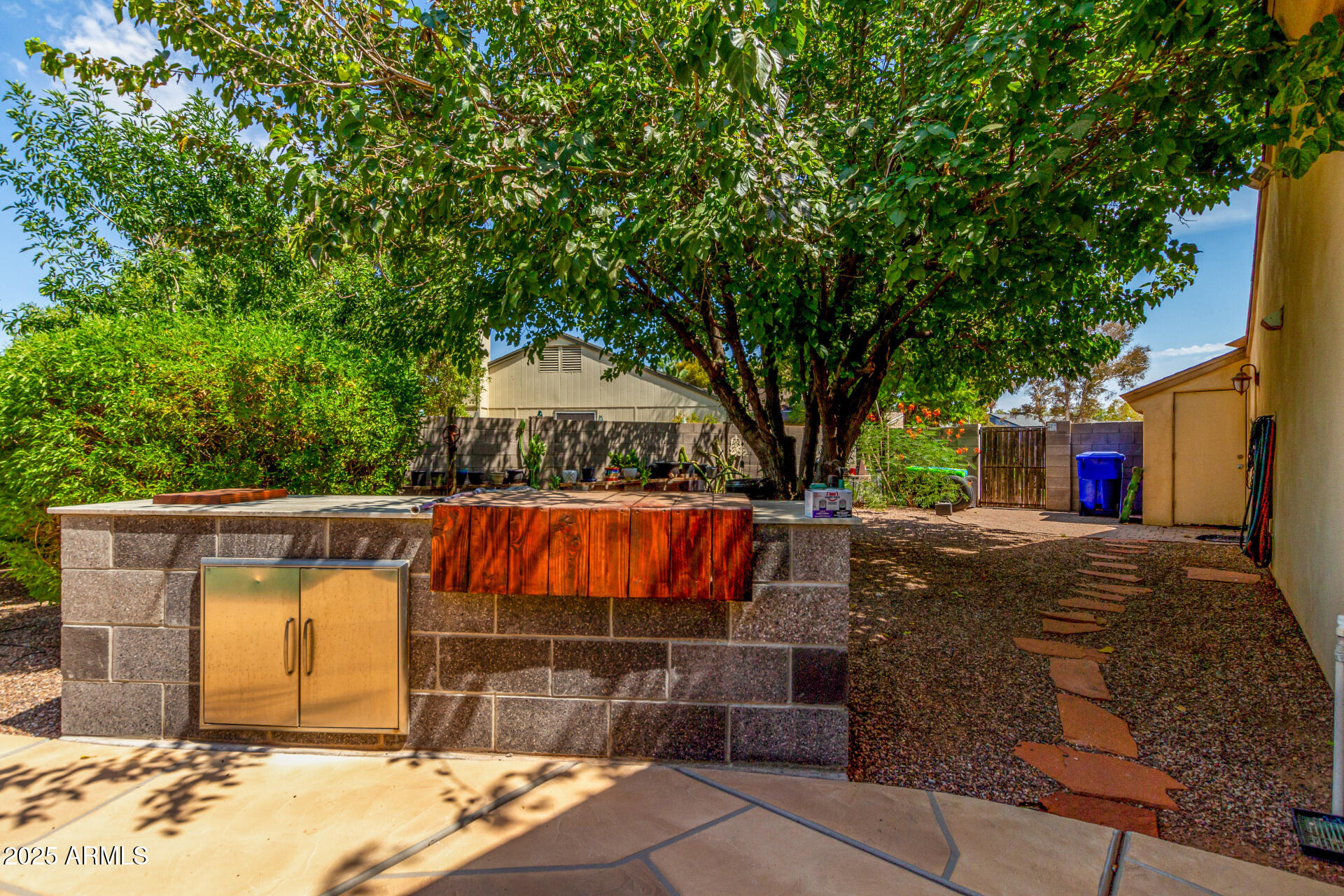 1328 N Jentilly Court