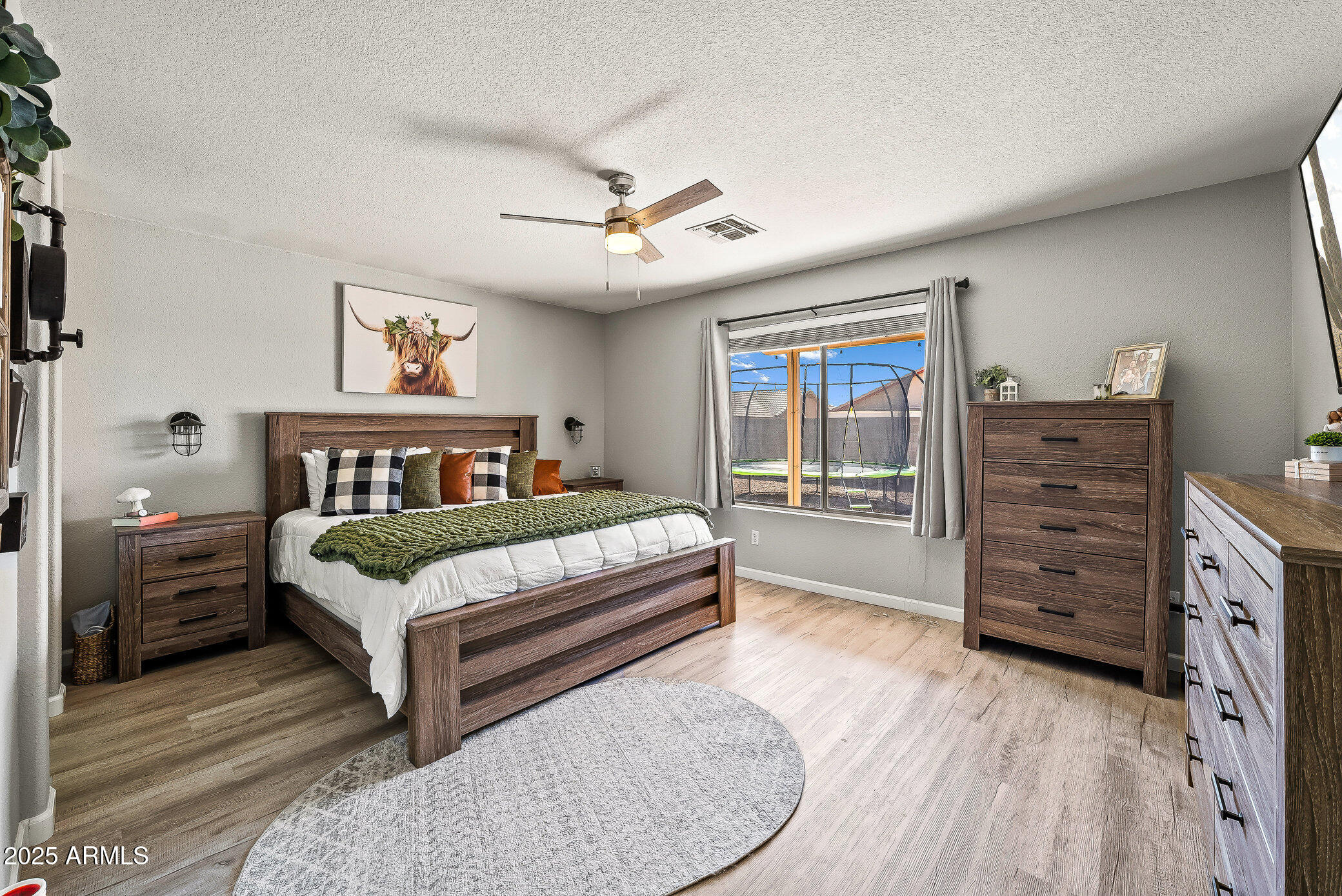 7605 E DES MOINES Circle