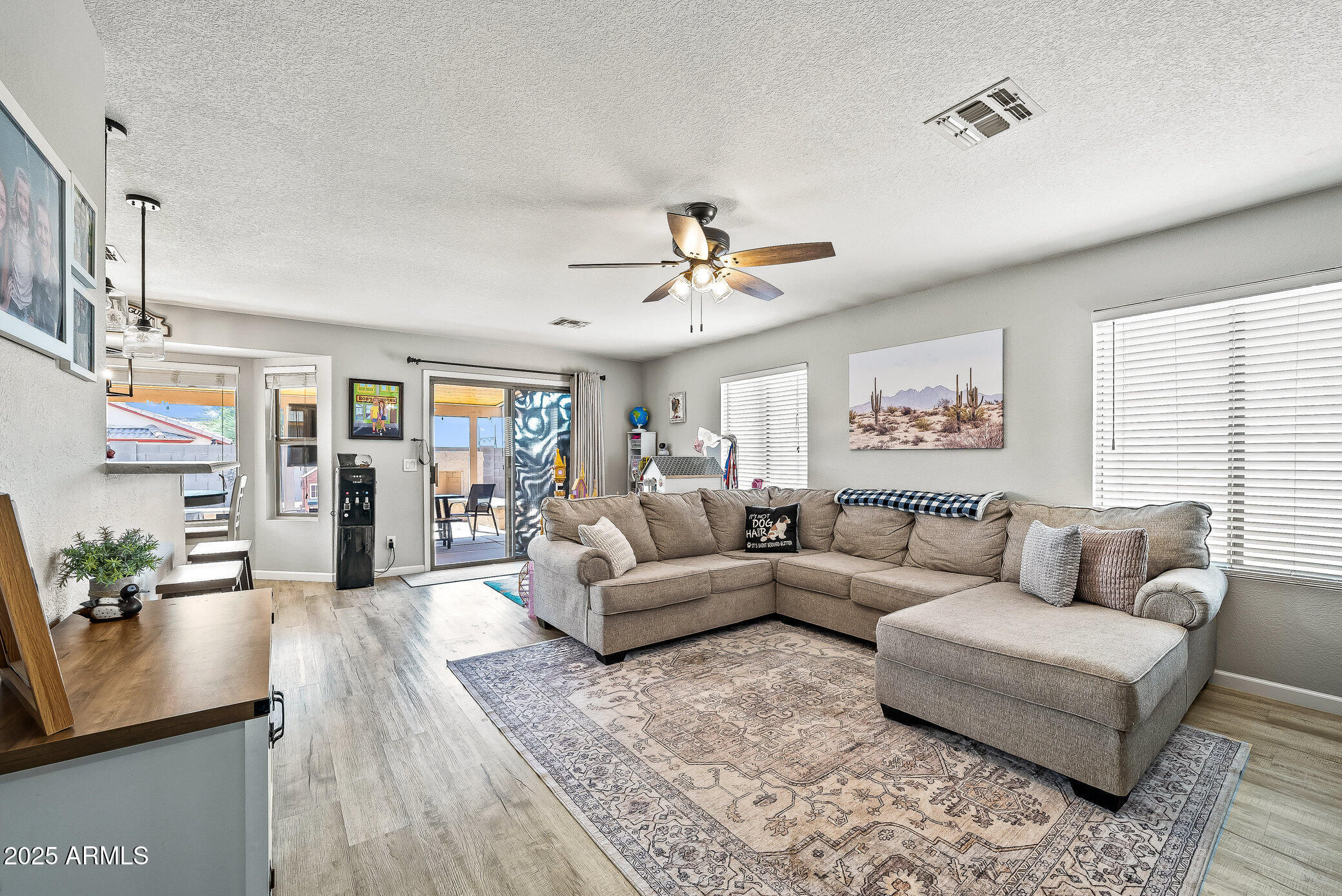 7605 E DES MOINES Circle