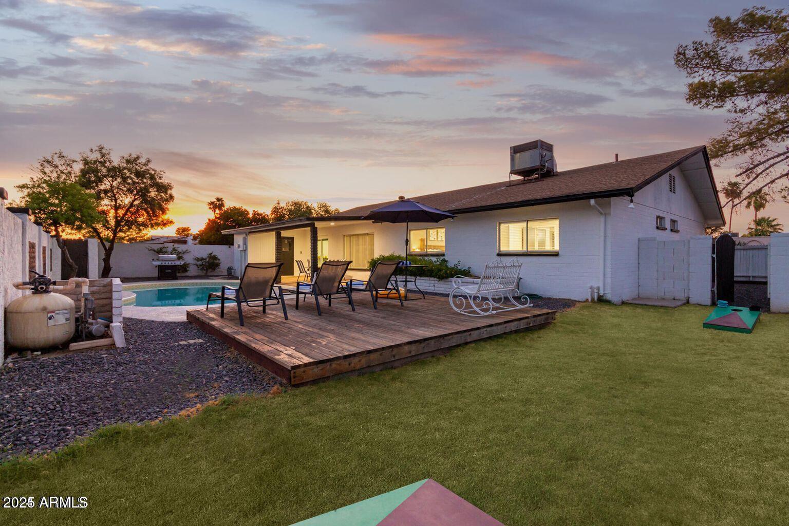 2939 E CORRINE Drive
