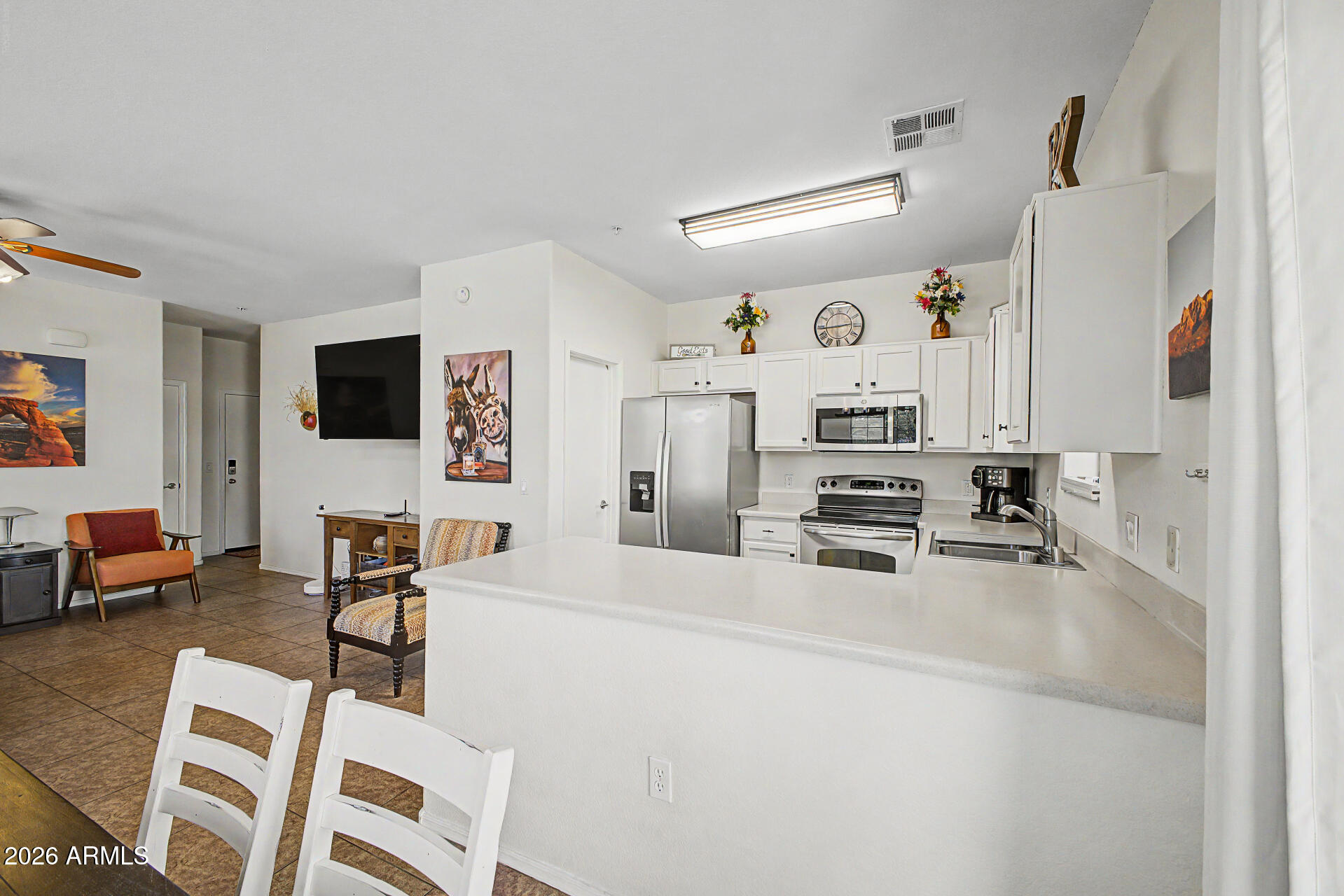 417 N 168TH Lane