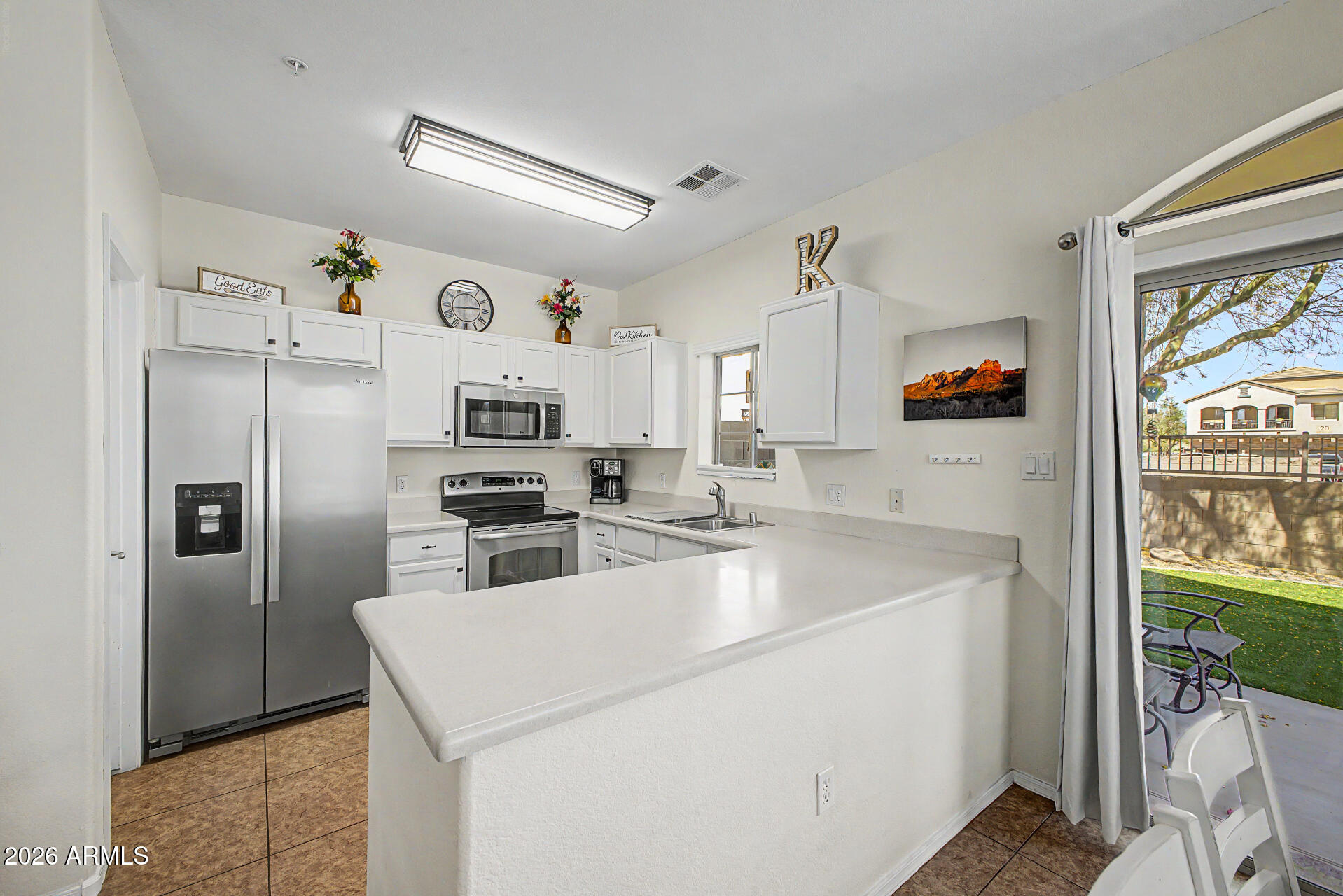 417 N 168TH Lane