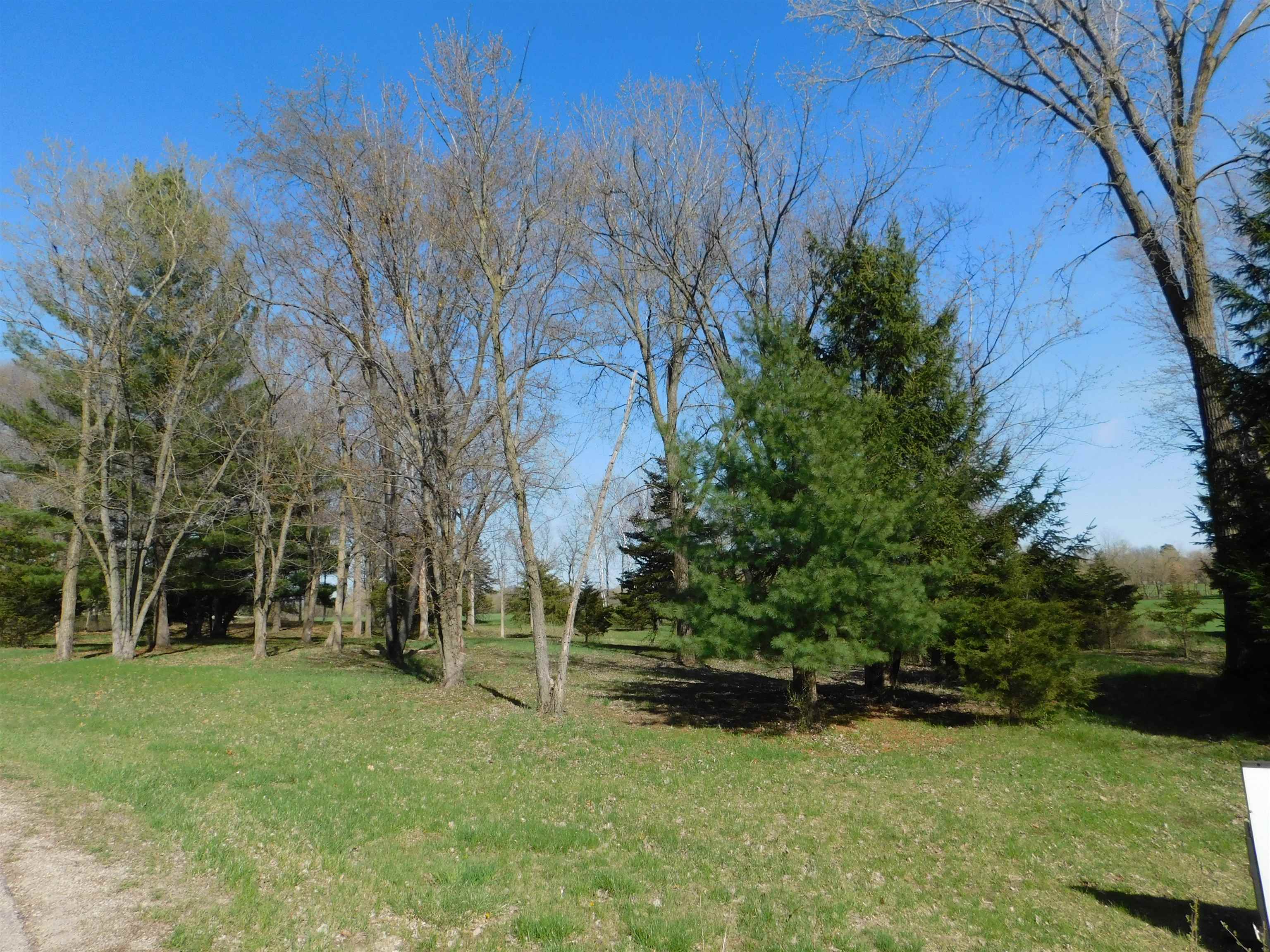 N5730 WHITETAIL Court