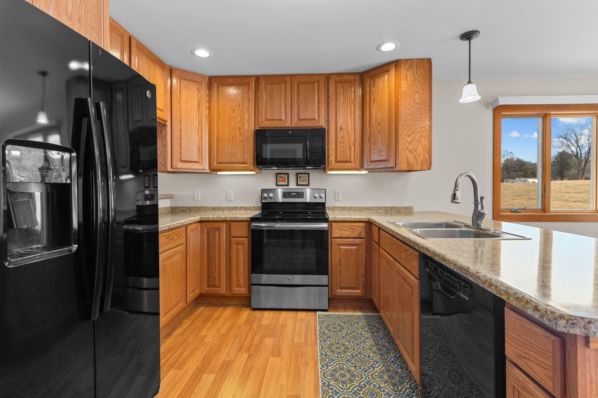 178 E Front Street Unit: 44