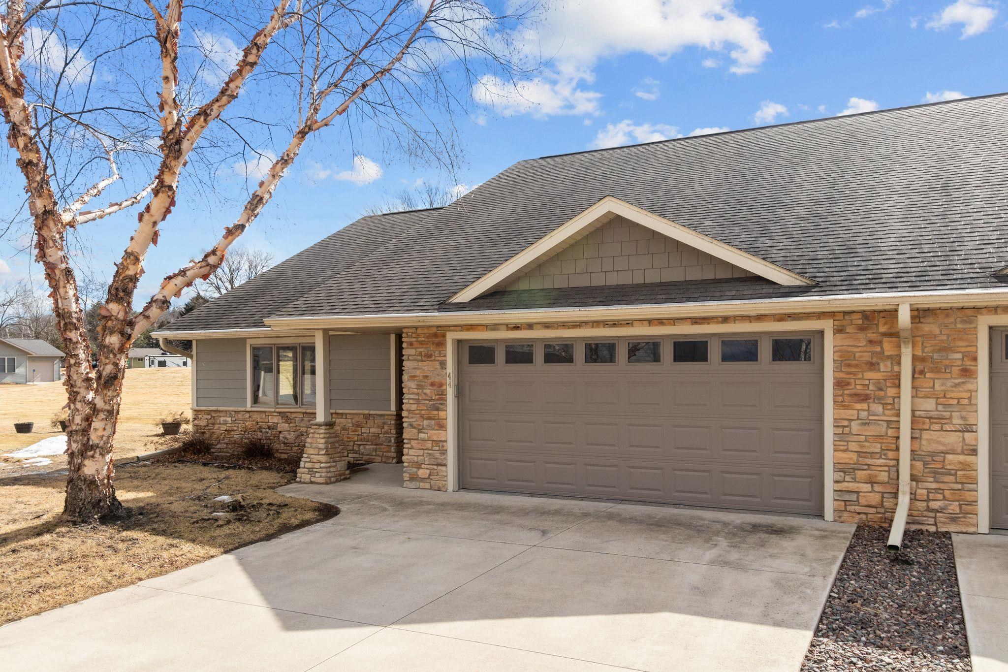 178 E Front Street Unit: 44