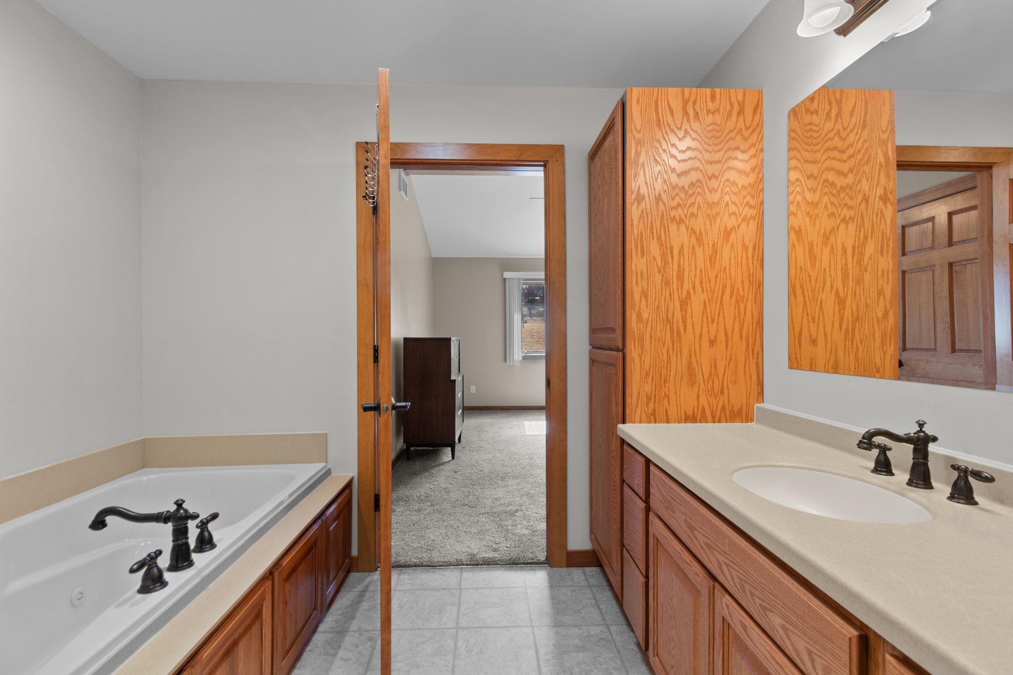 178 E Front Street Unit: 44