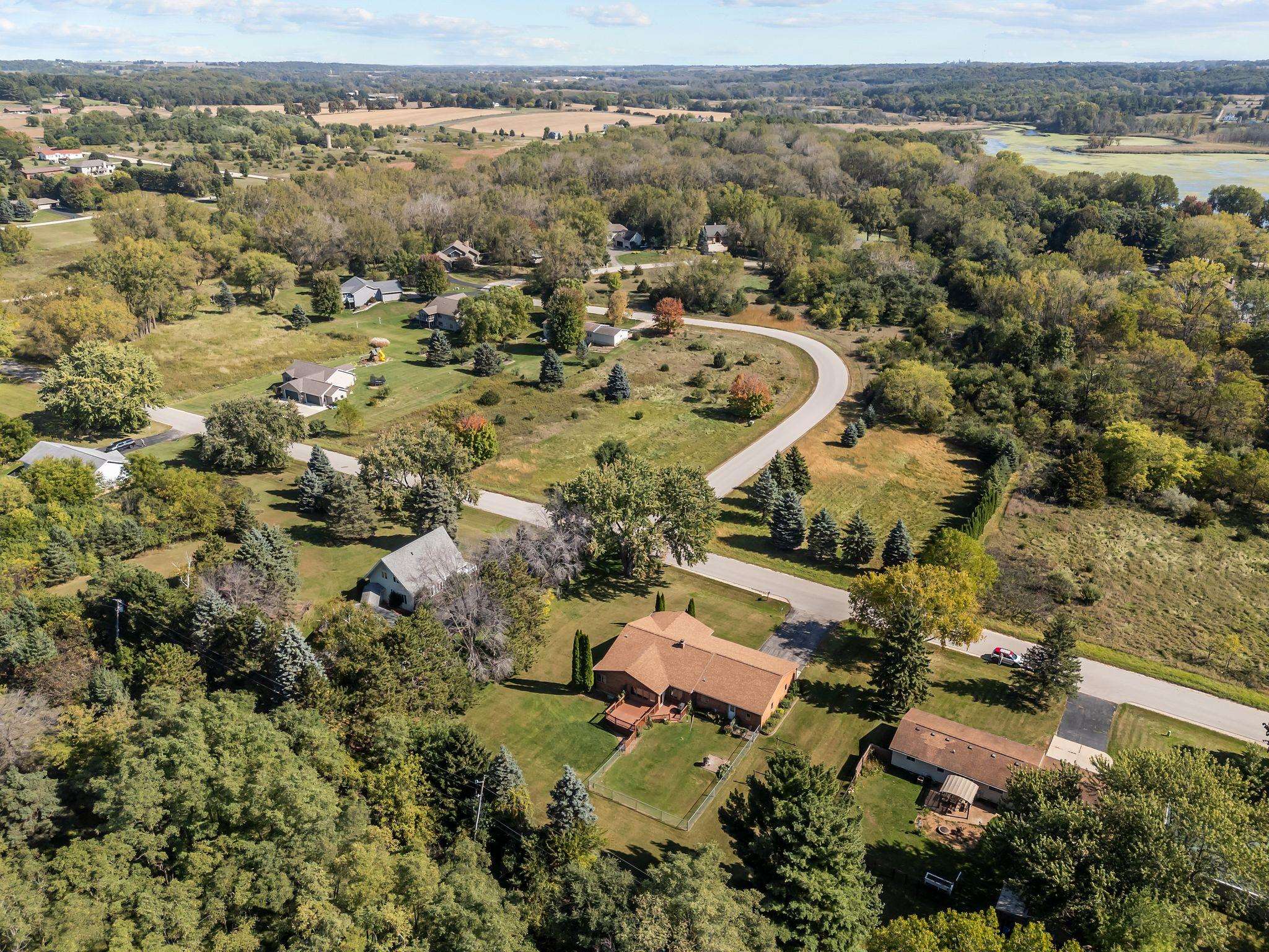 N5701 Lakeview Drive