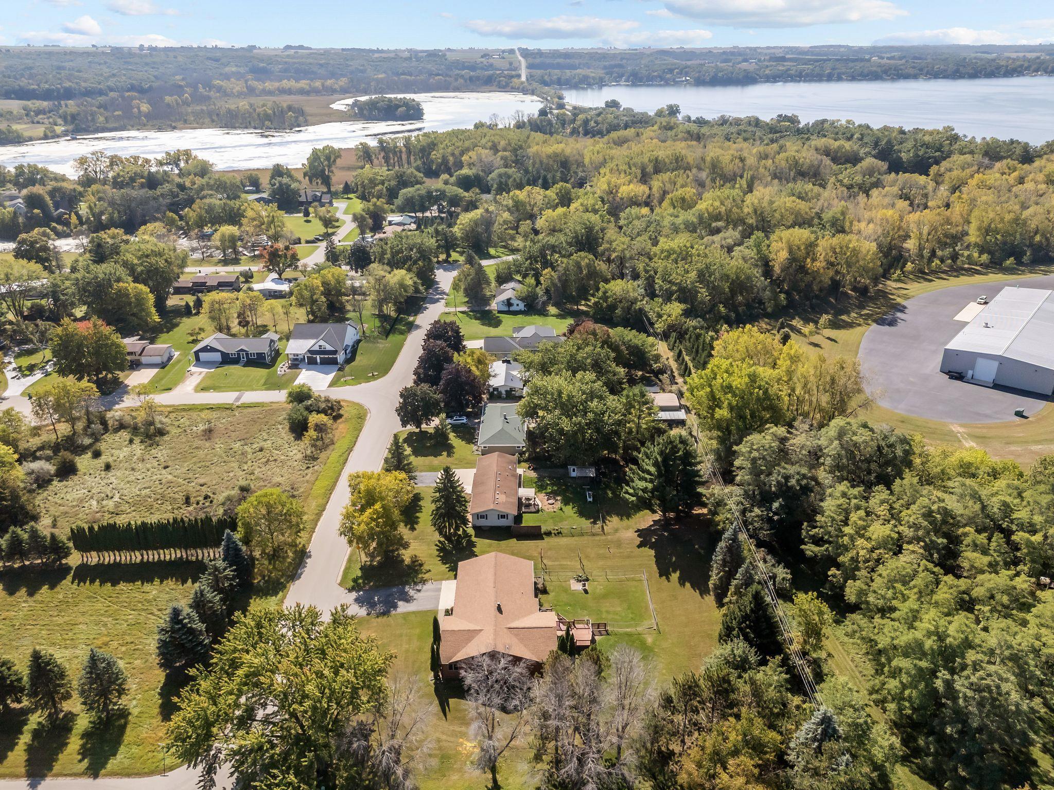 N5701 Lakeview Drive
