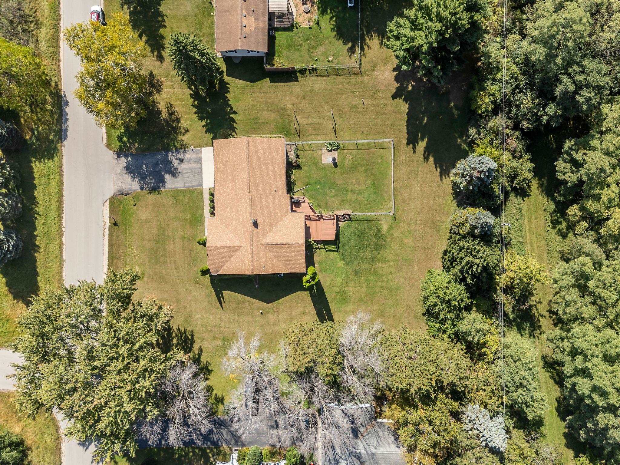 N5701 Lakeview Drive