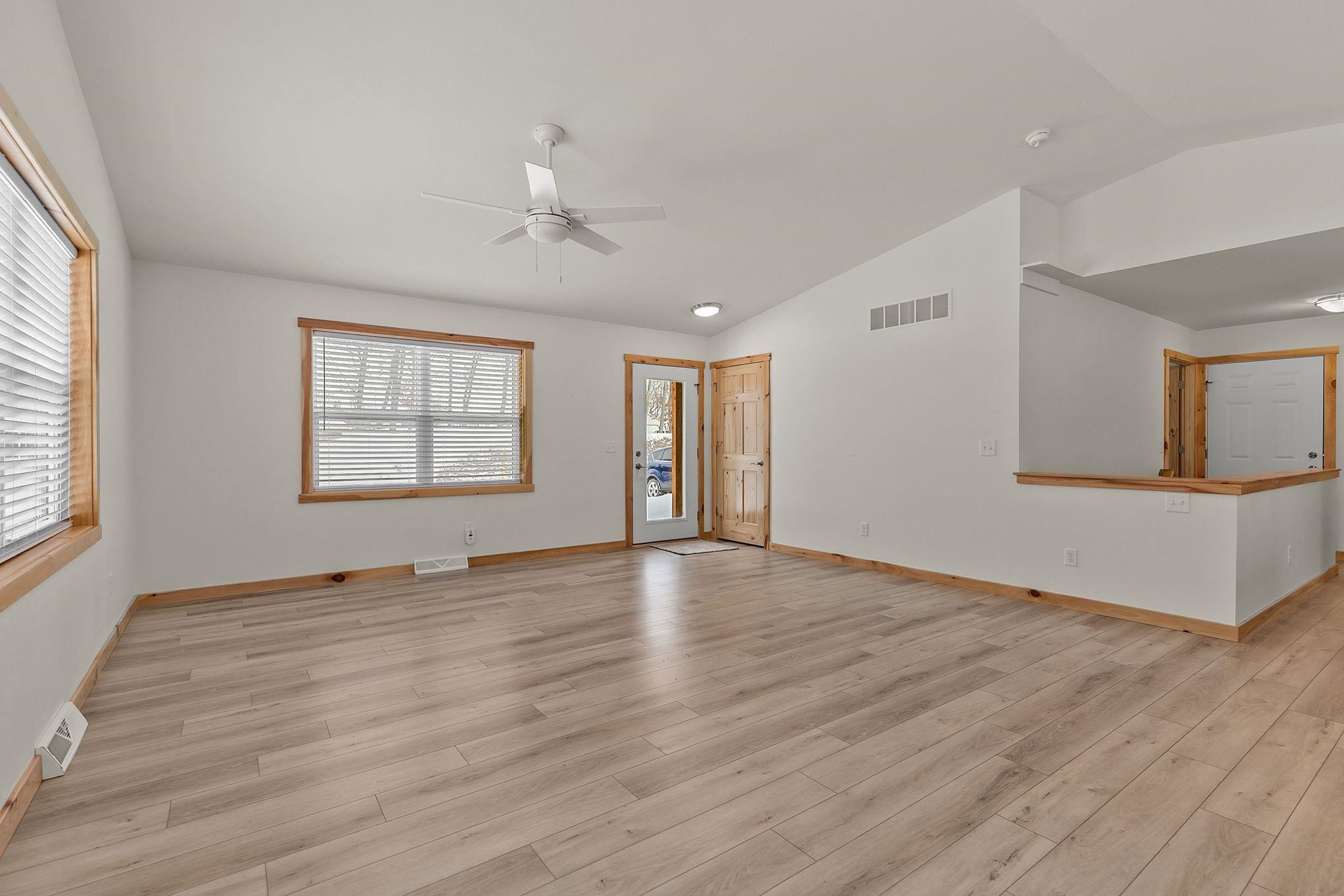 312 Brooke Circle