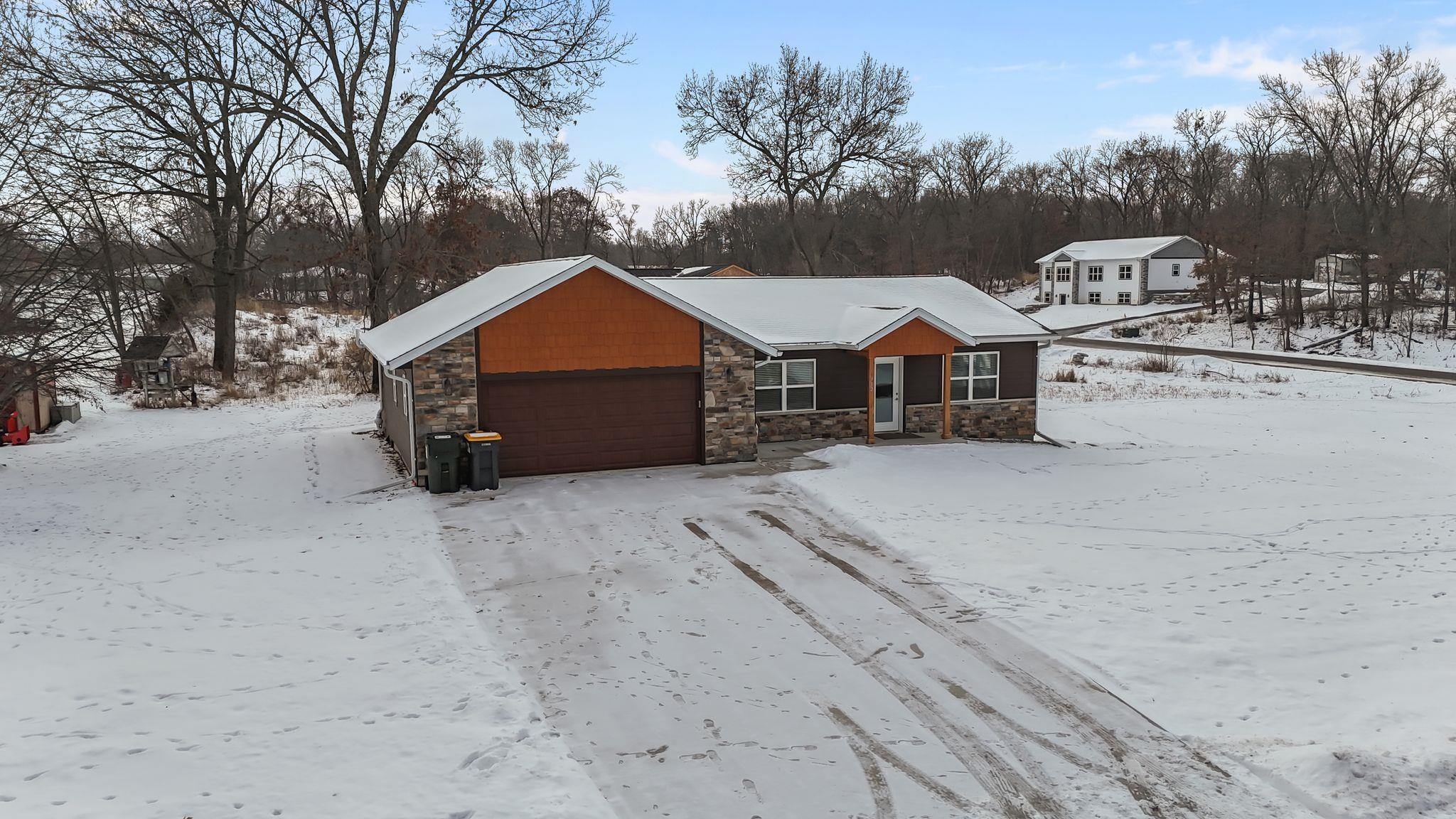 312 Brooke Circle