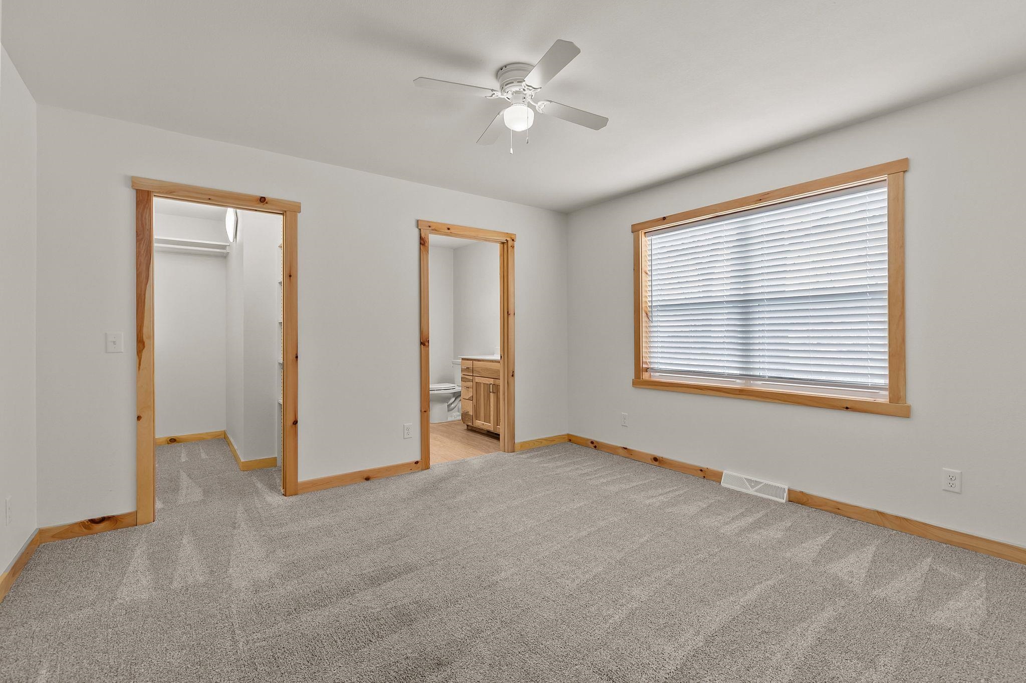 312 Brooke Circle