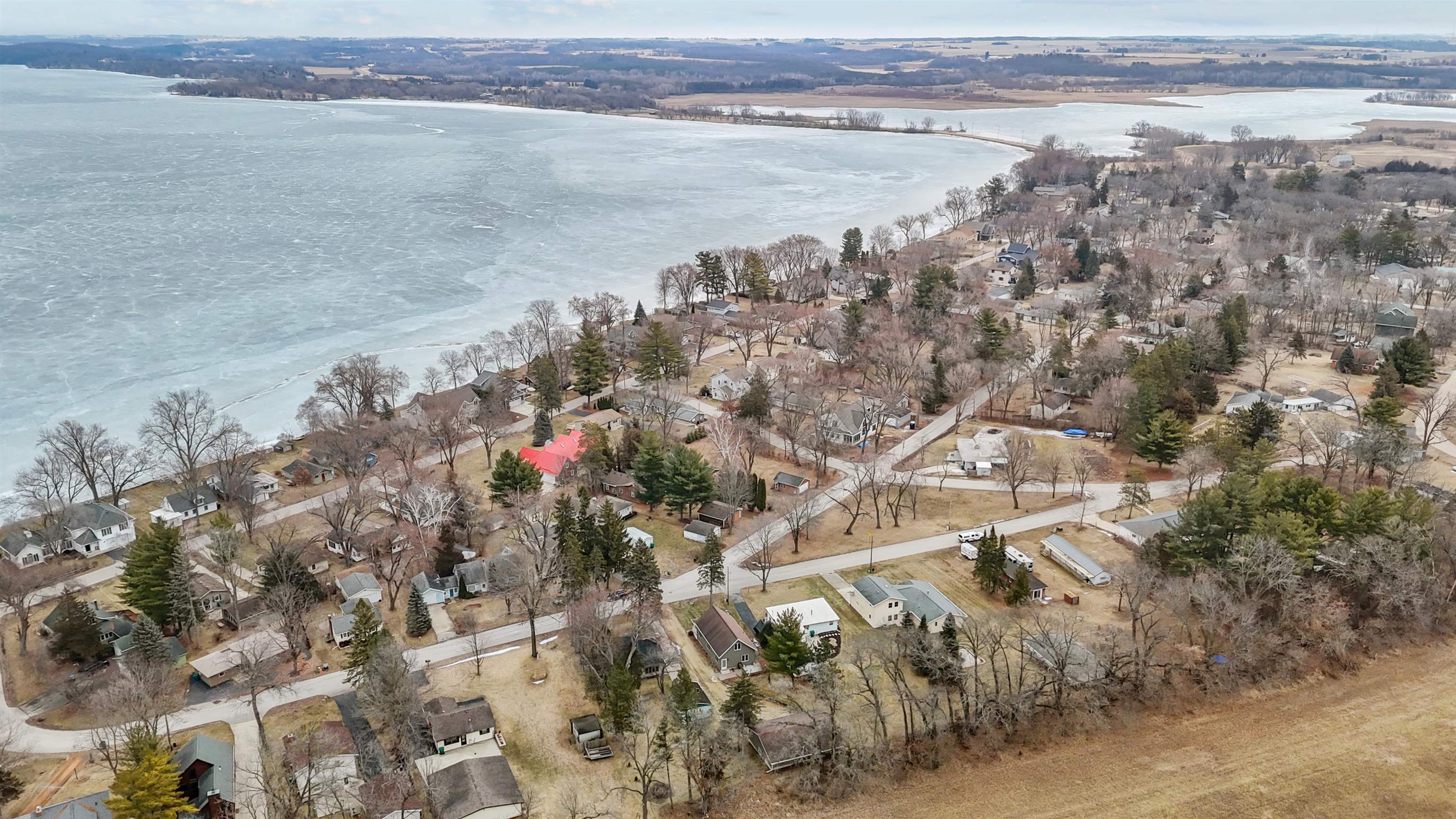 N4273 Lakeview Drive