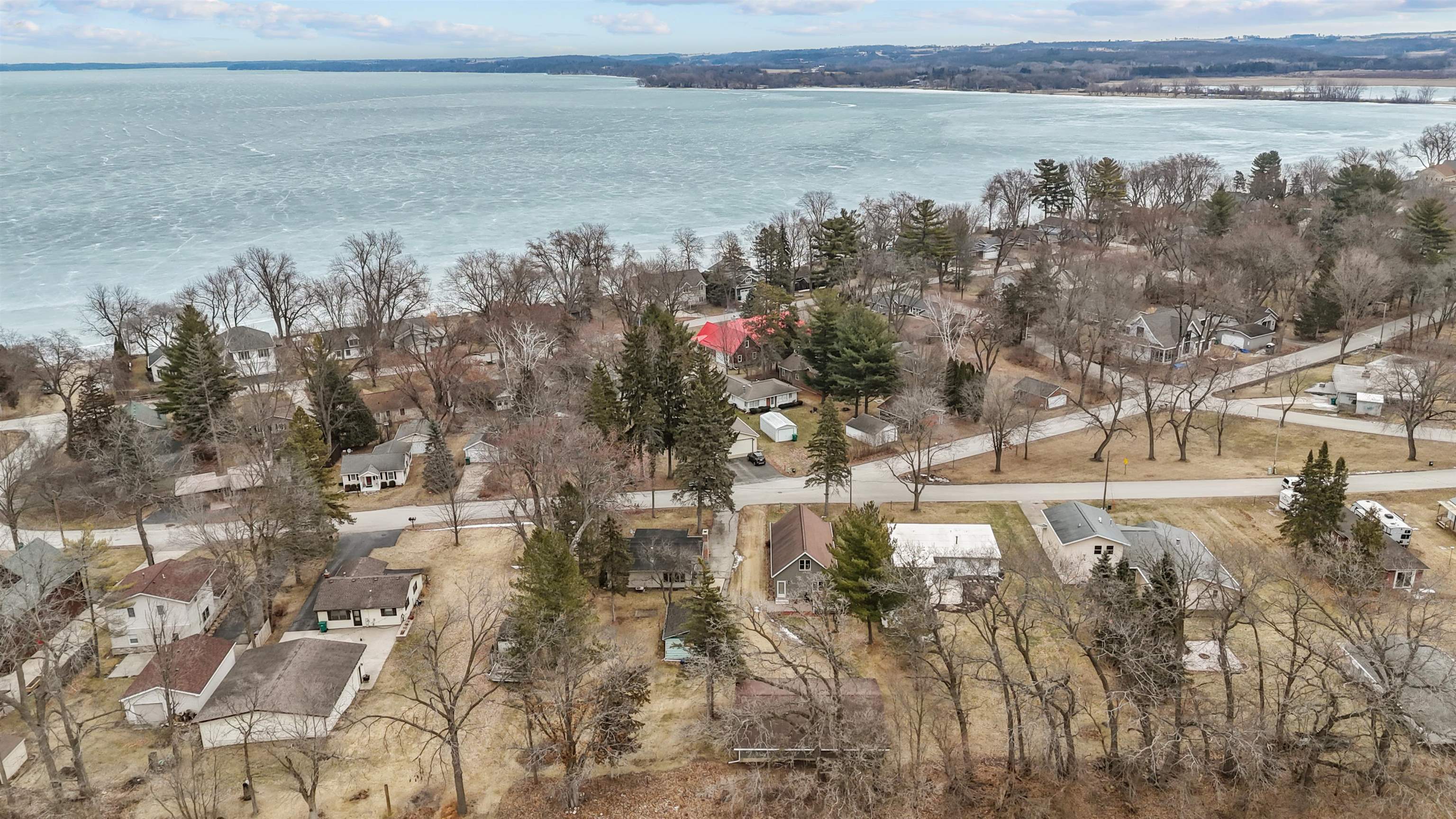 N4273 Lakeview Drive