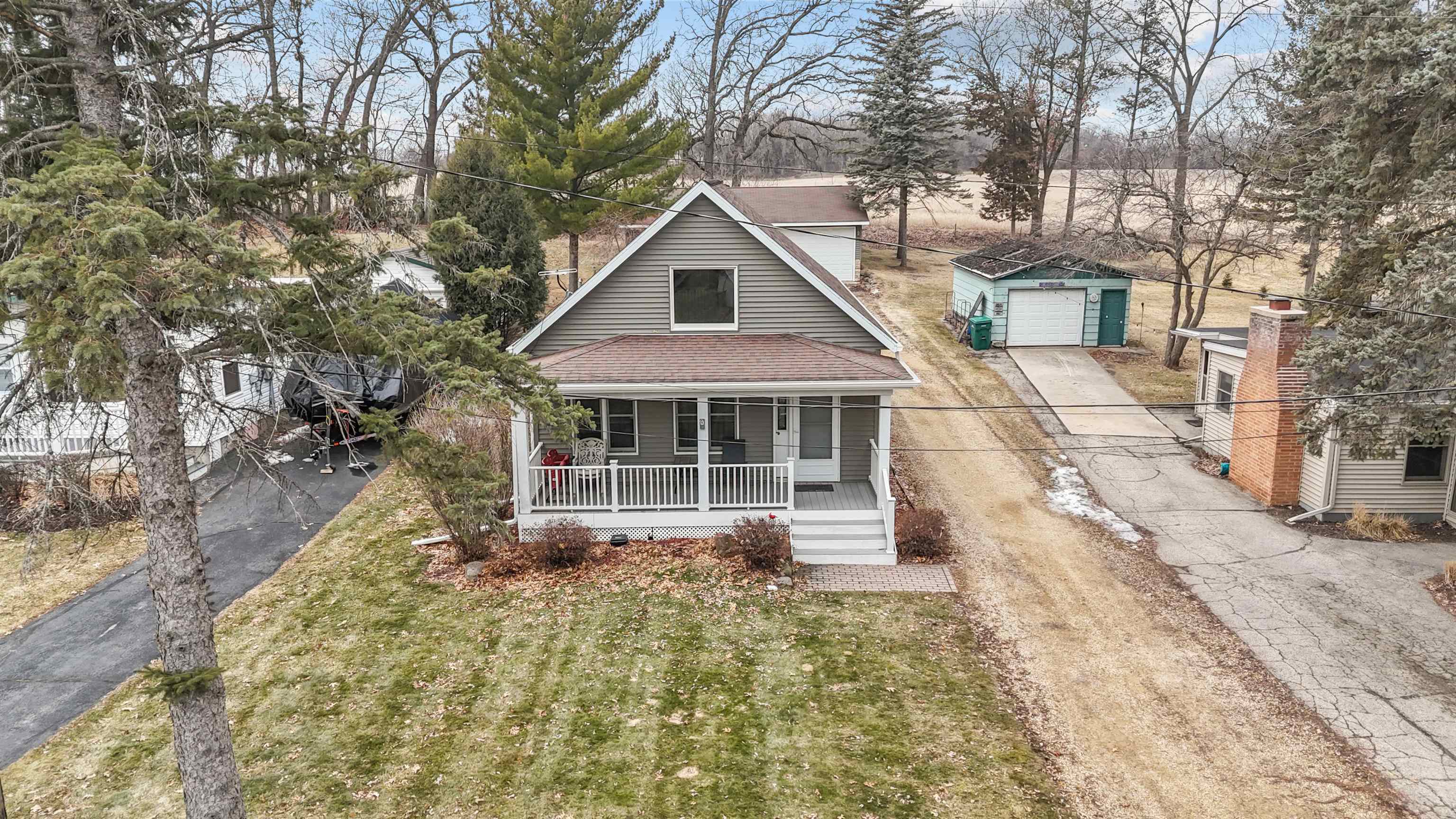 N4273 Lakeview Drive