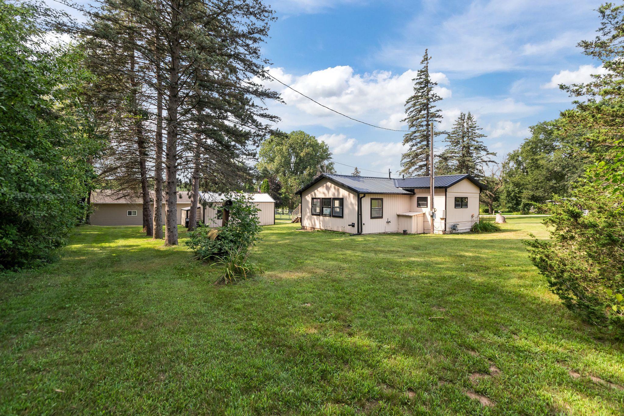 N6152 Pleasant Drive