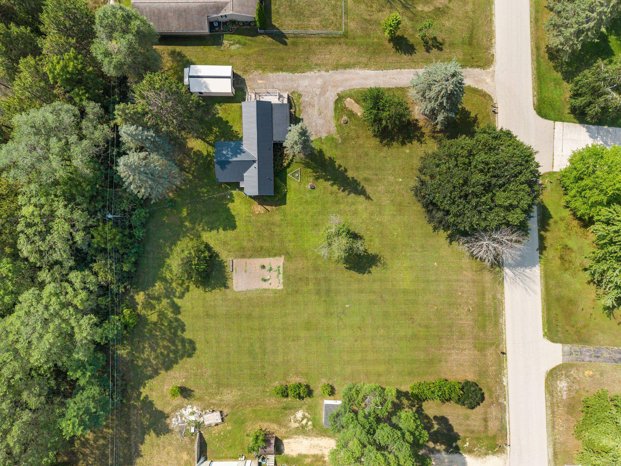 N6152 Pleasant Drive