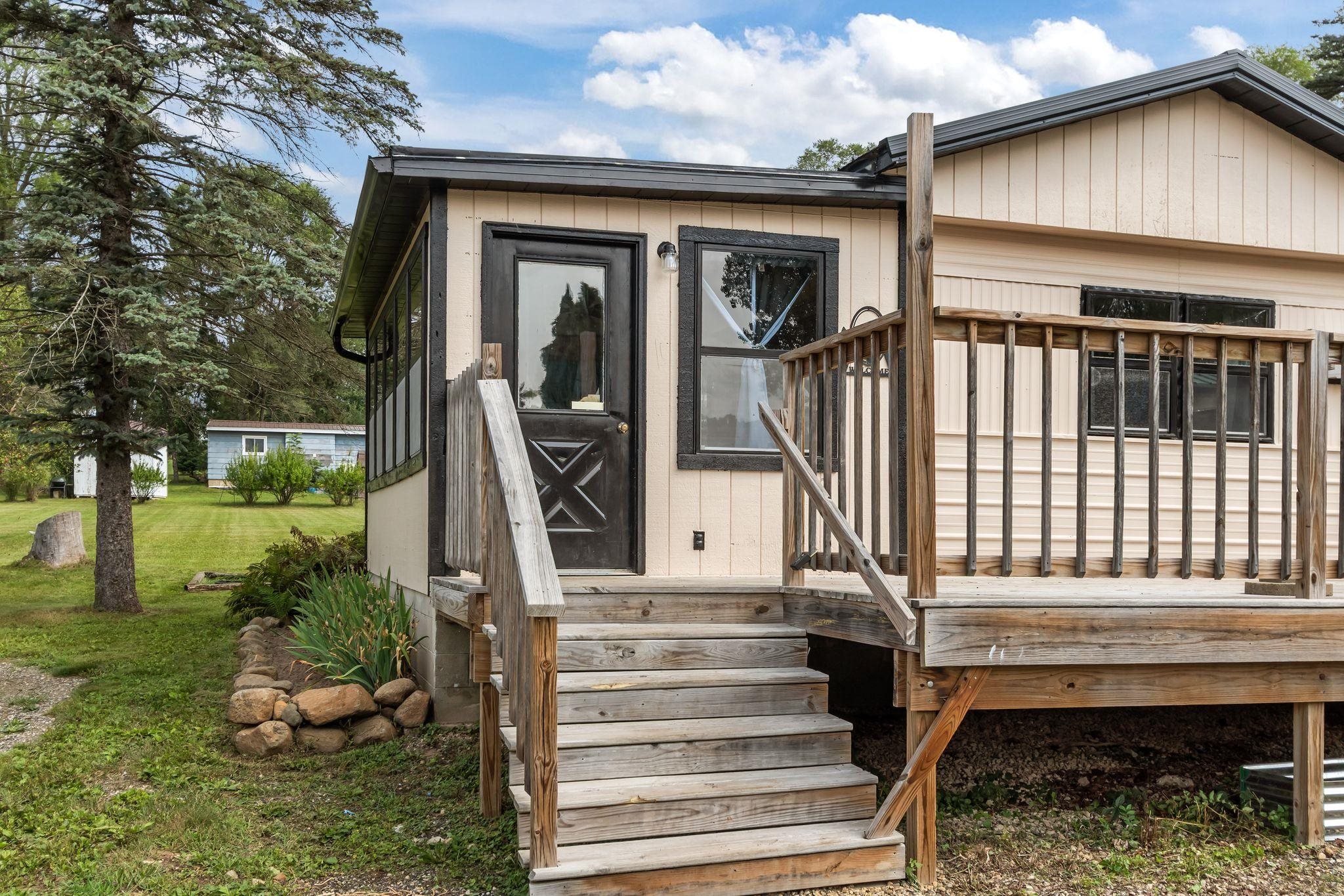 N6152 Pleasant Drive