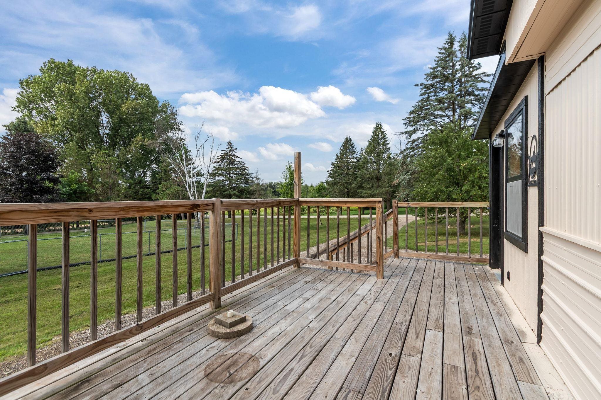 N6152 Pleasant Drive