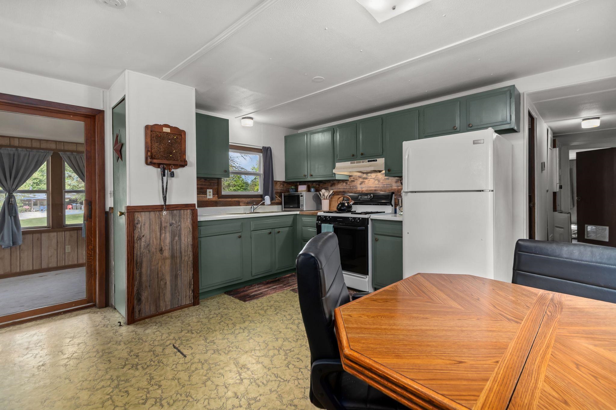 N6152 Pleasant Drive