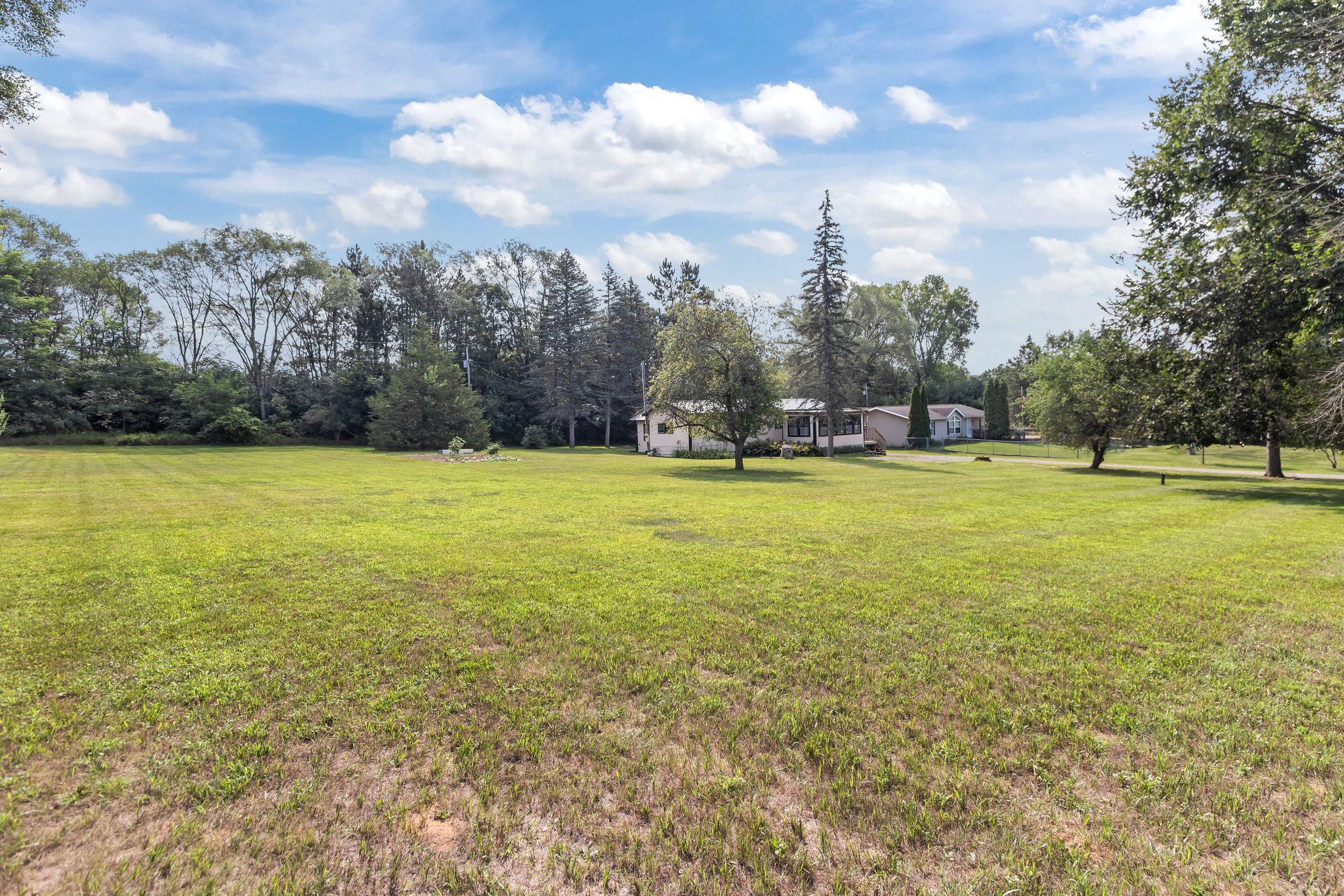 N6152 Pleasant Drive