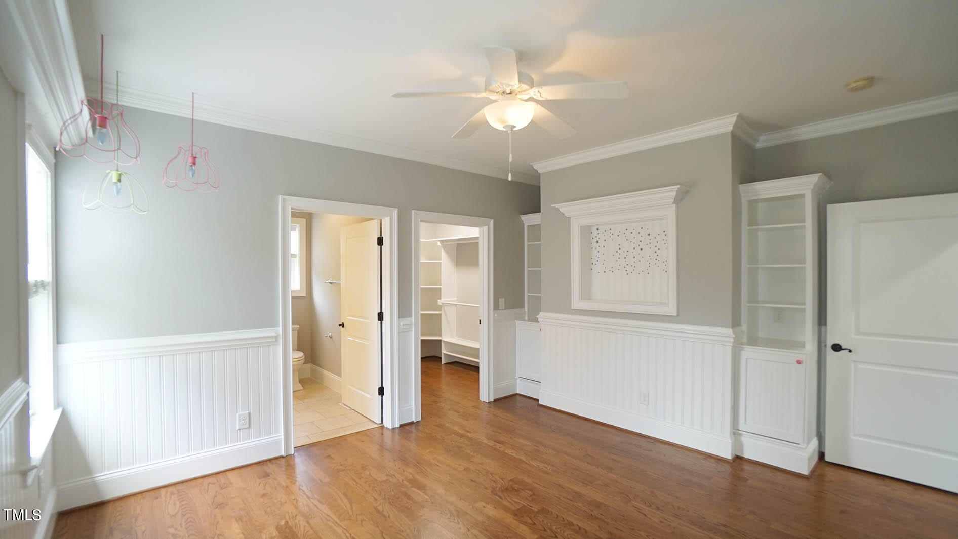 5208 Roswellcrest Court