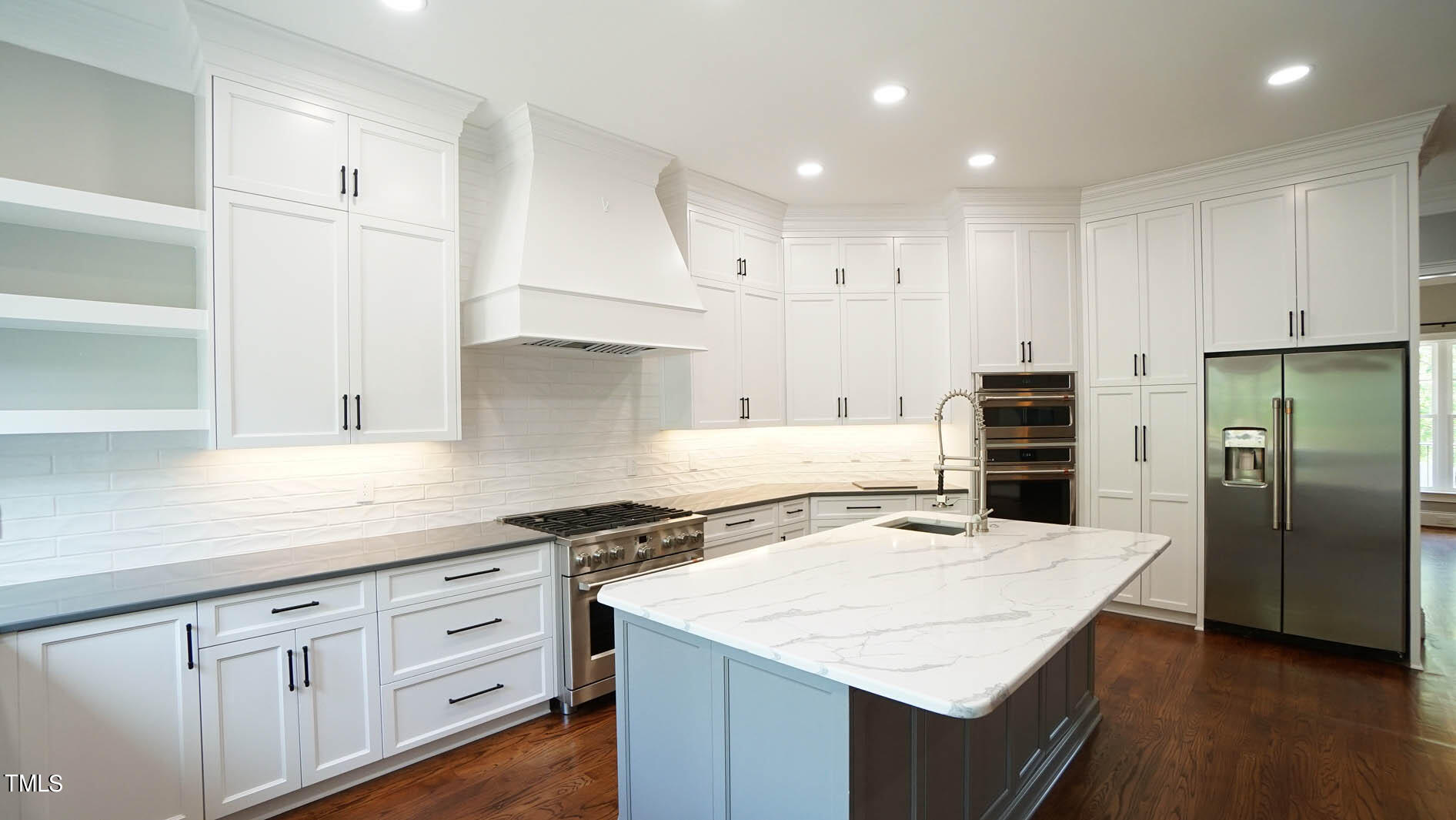 5208 Roswellcrest Court