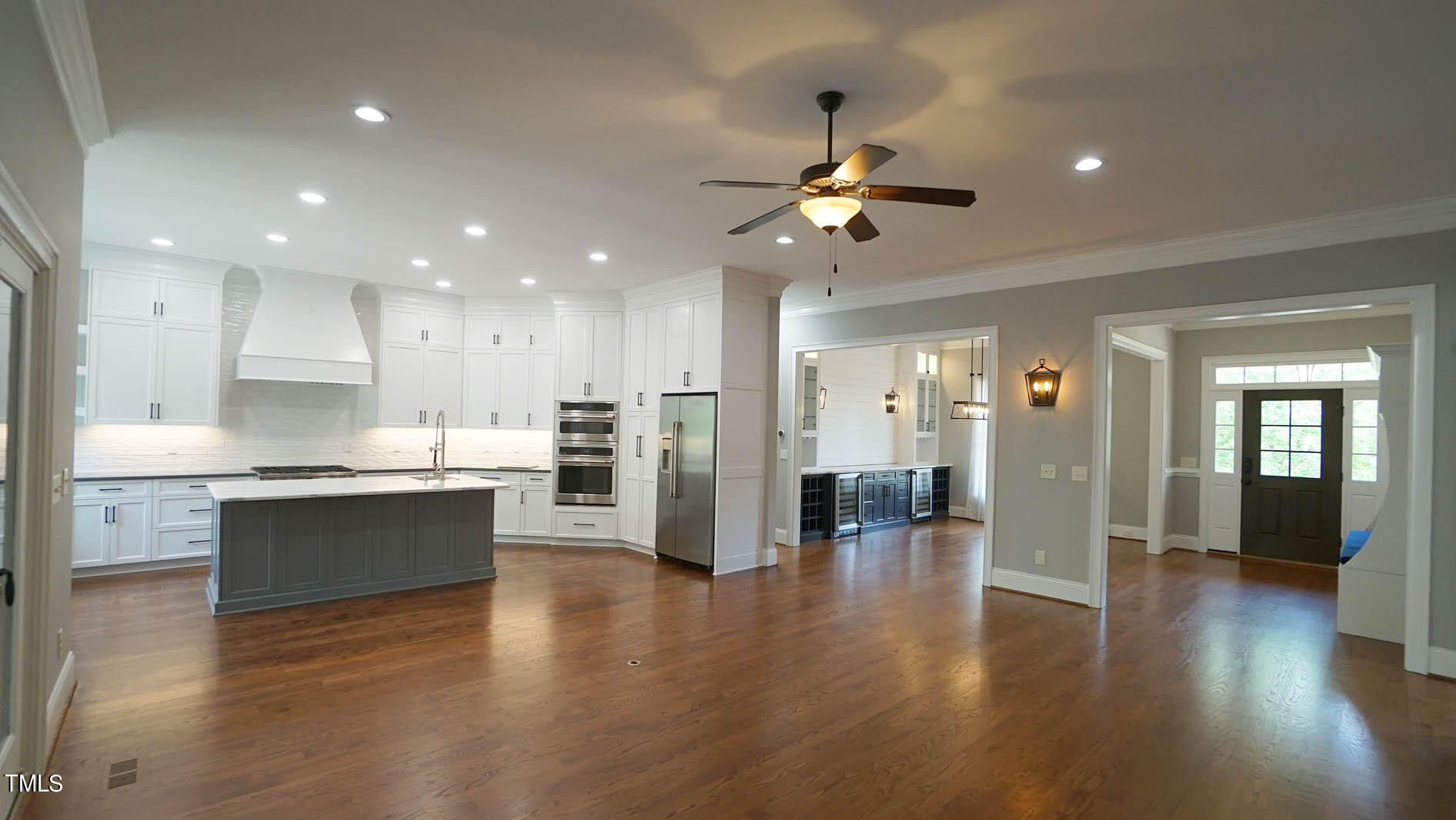 5208 Roswellcrest Court