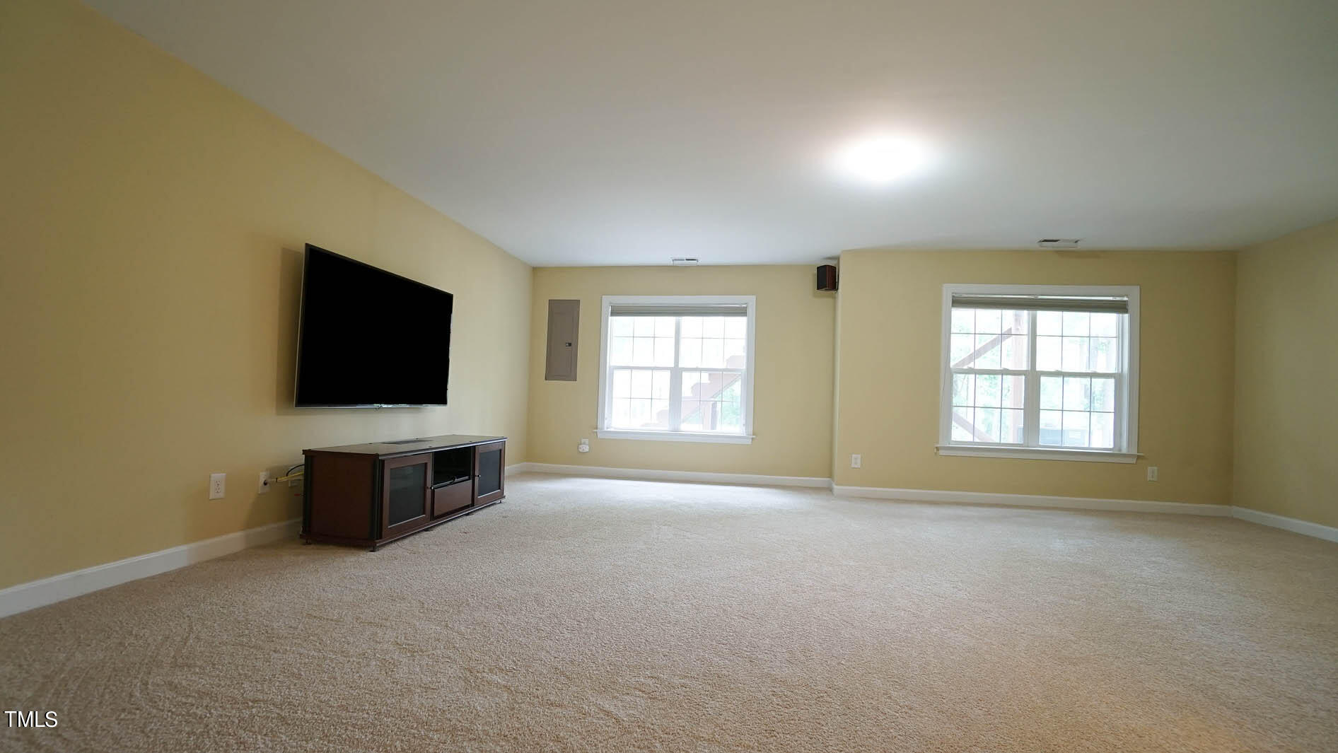 506 Kirkeenan Circle