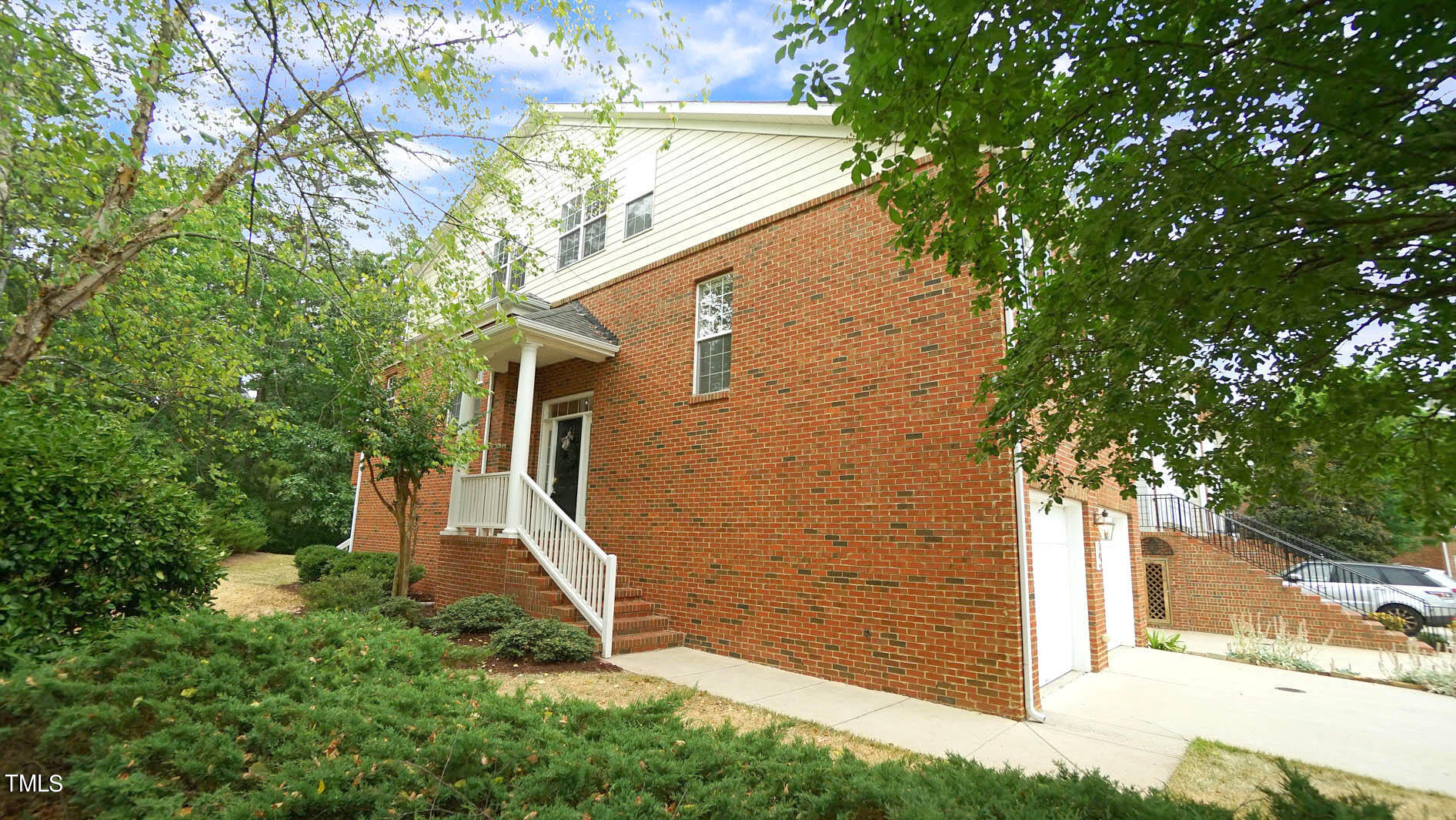 506 Kirkeenan Circle